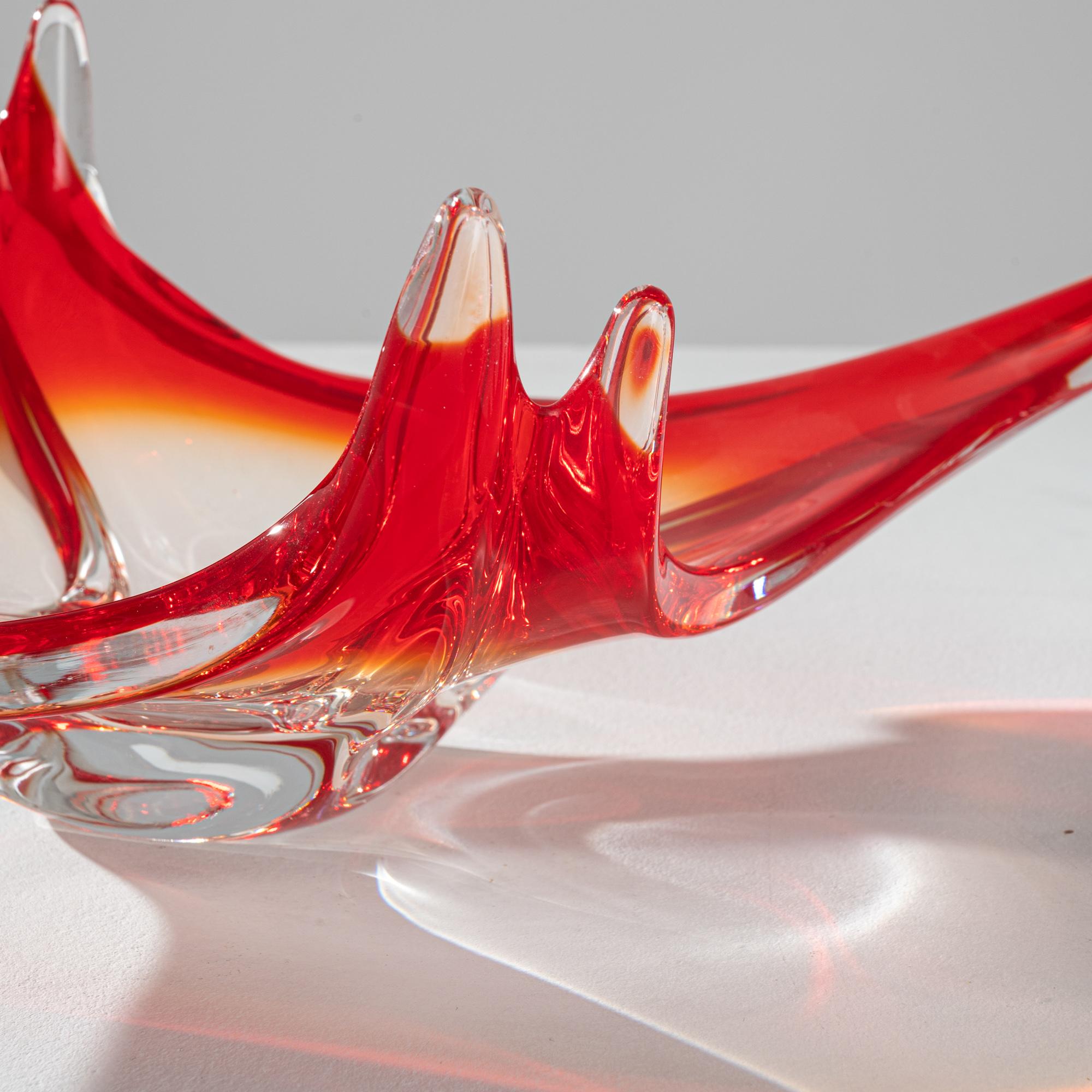 Mid-Century Belgian Glass Plateau For Sale 3
