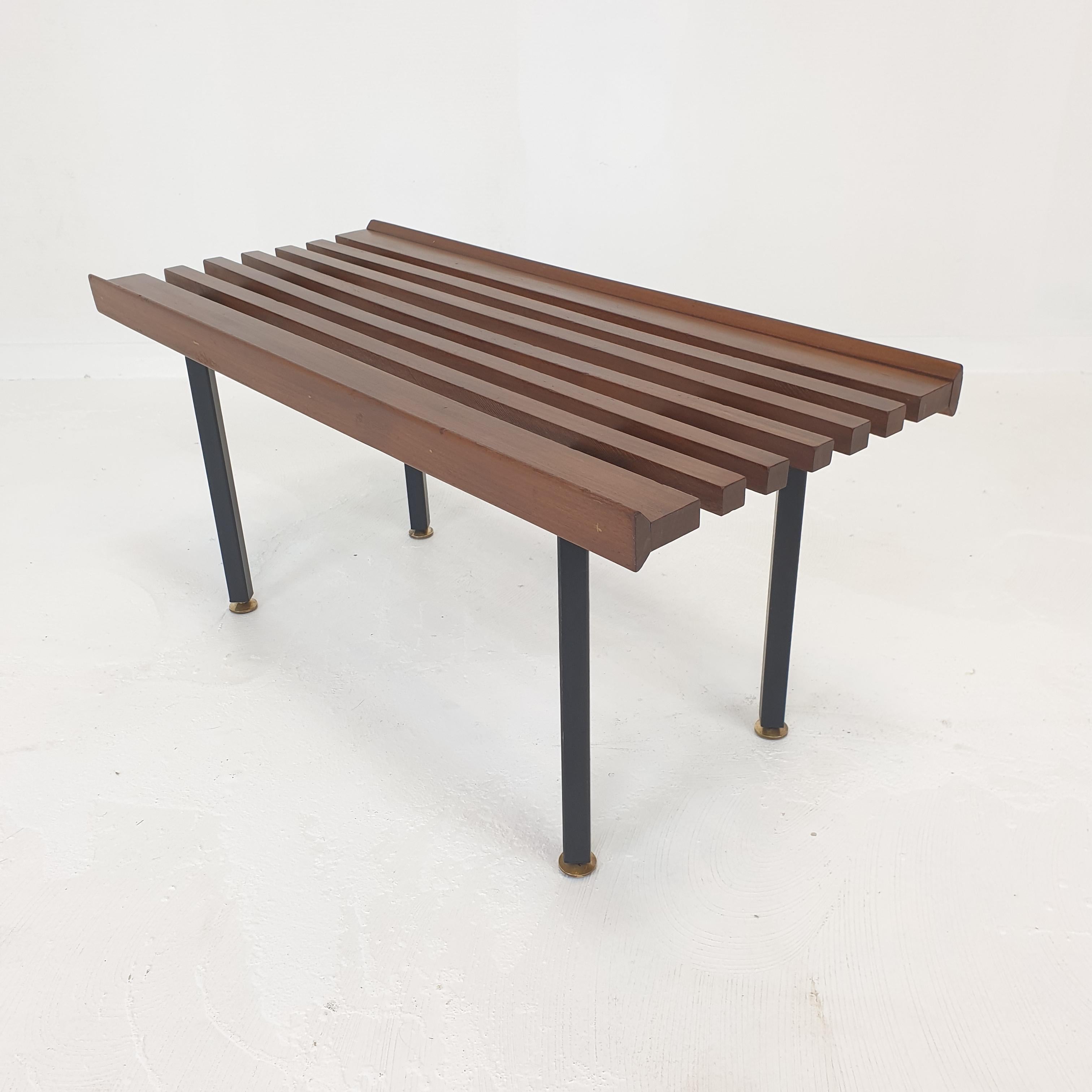 Mid-Century Bench in Teak with Brass Feet, Italy, 1950s For Sale 4