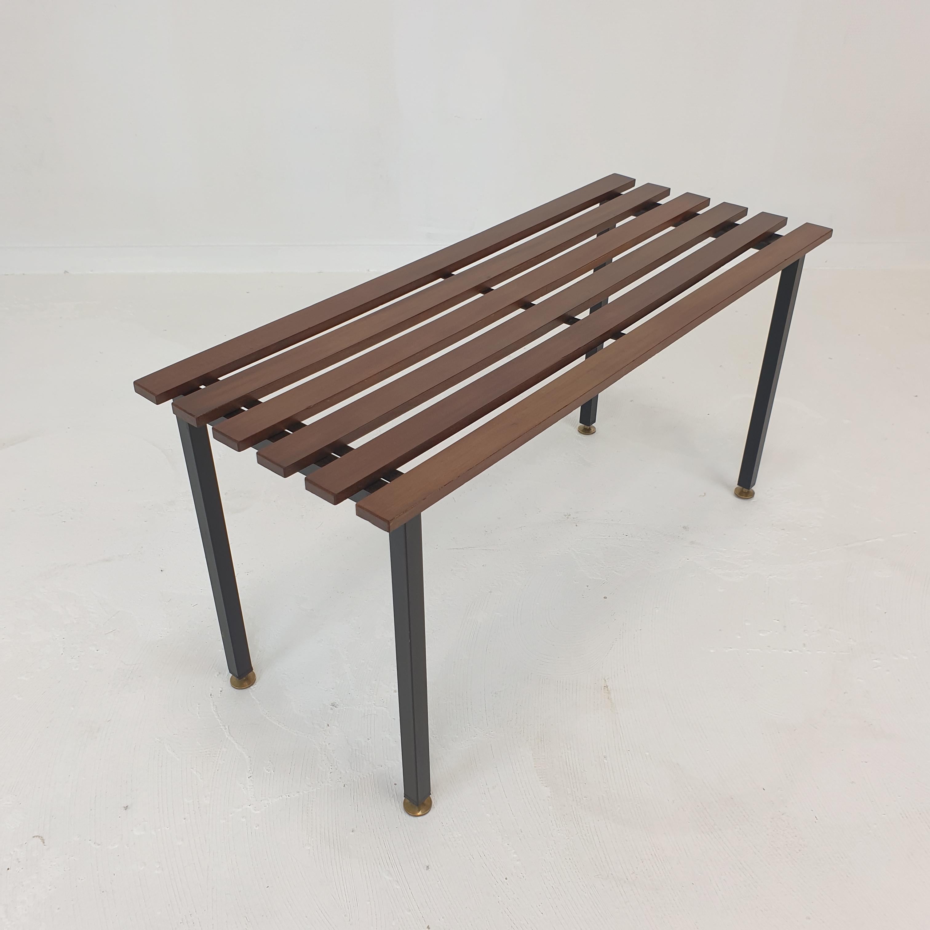Mid-Century Bench in Teak with Brass Feet, Italy, 1950s For Sale 4