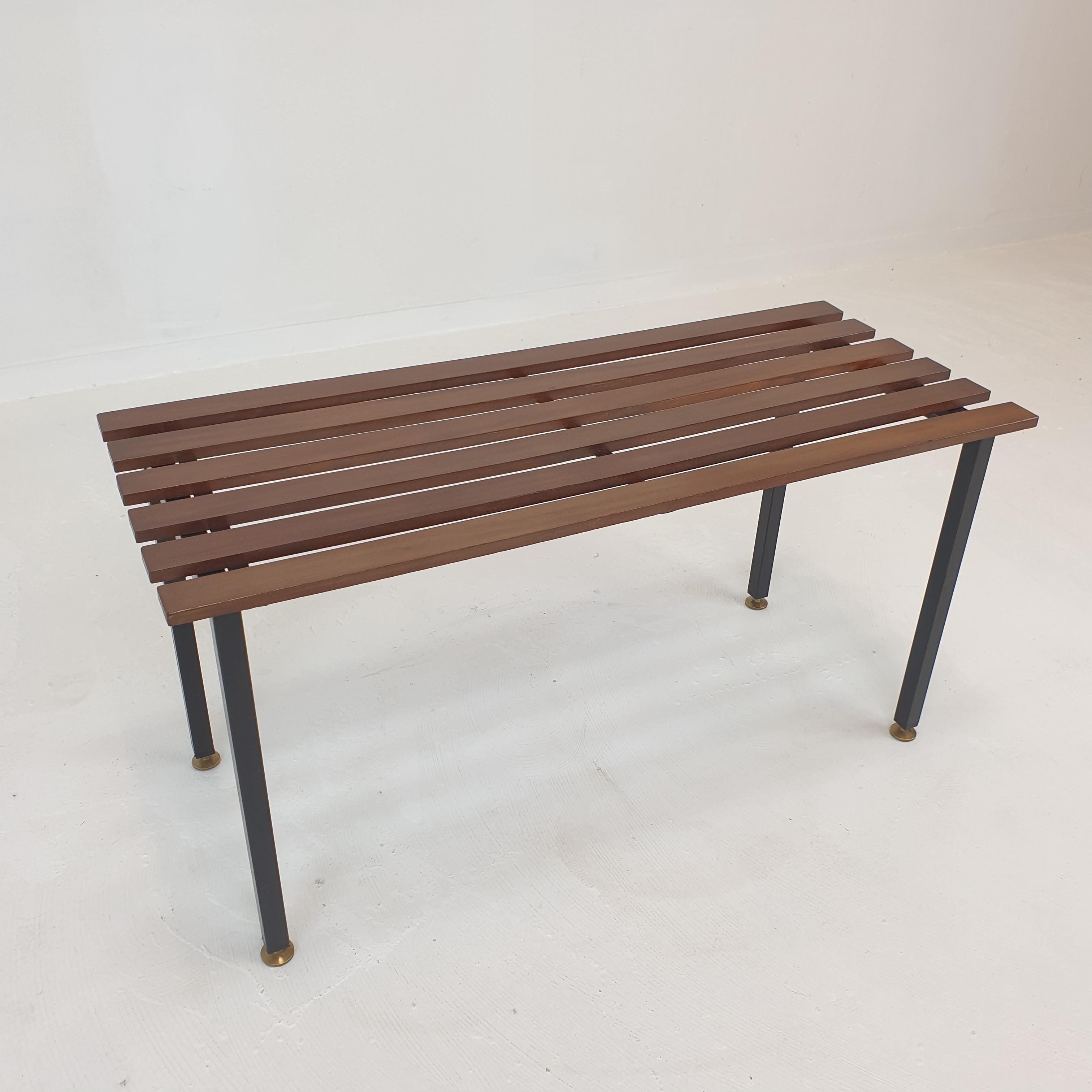 Mid-Century Bench in Teak with Brass Feet, Italy, 1950s For Sale 1