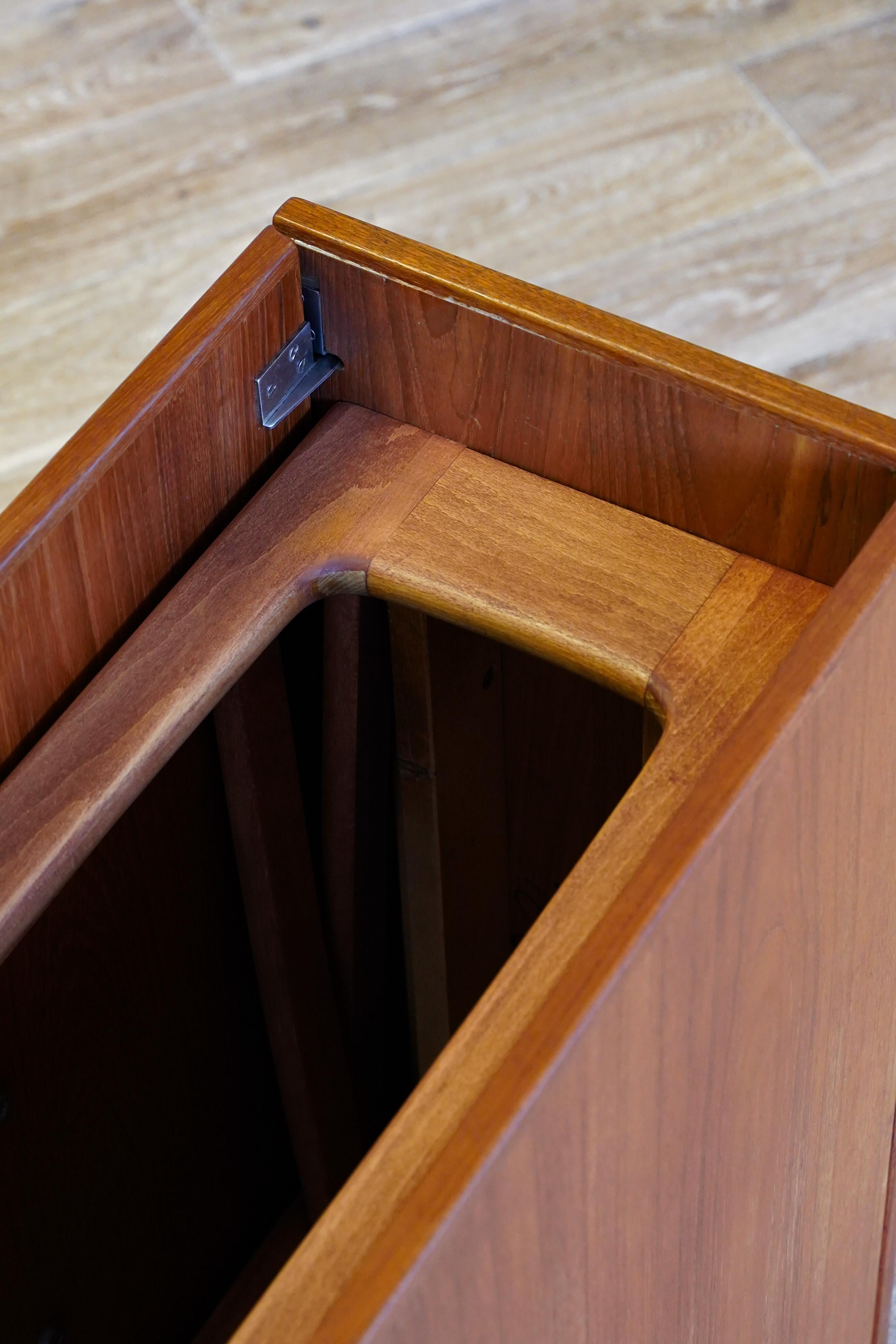 Mid Century Bendt Winge Drop-Leaf Dining Table Nr 4 in teak, Norway 8