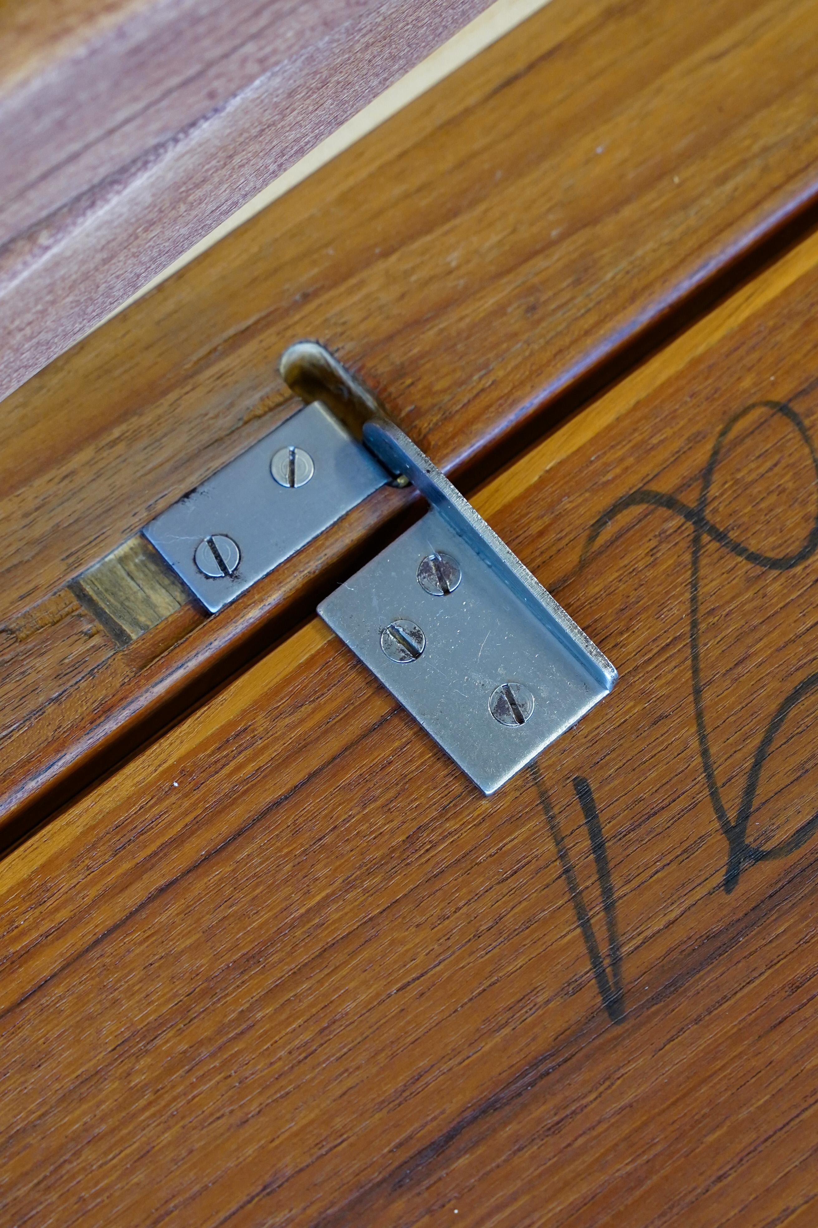 Mid Century Bendt Winge Drop-Leaf Dining Table Nr 4 in teak, Norway 12