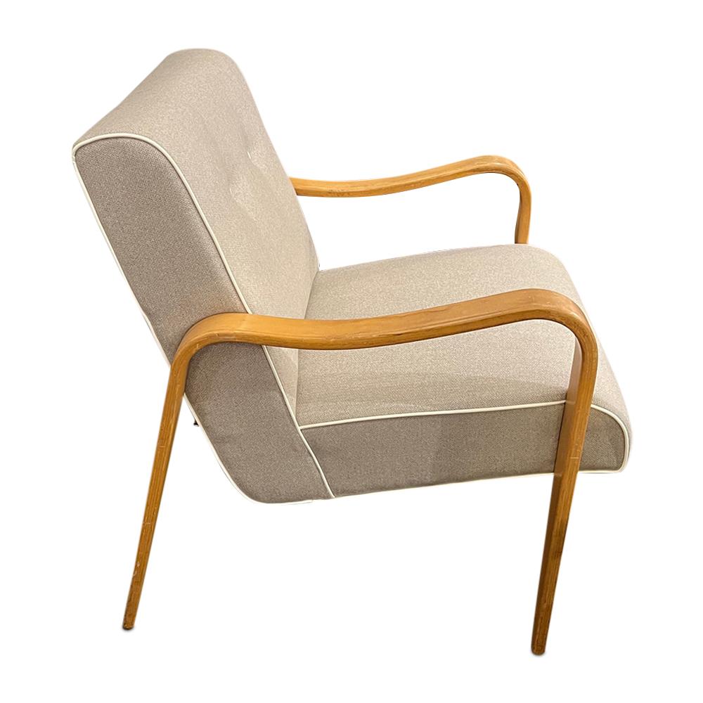 European Mid-Century Bent Wood Arm Lounge Chair Designed by Thonet, 1960’s circa