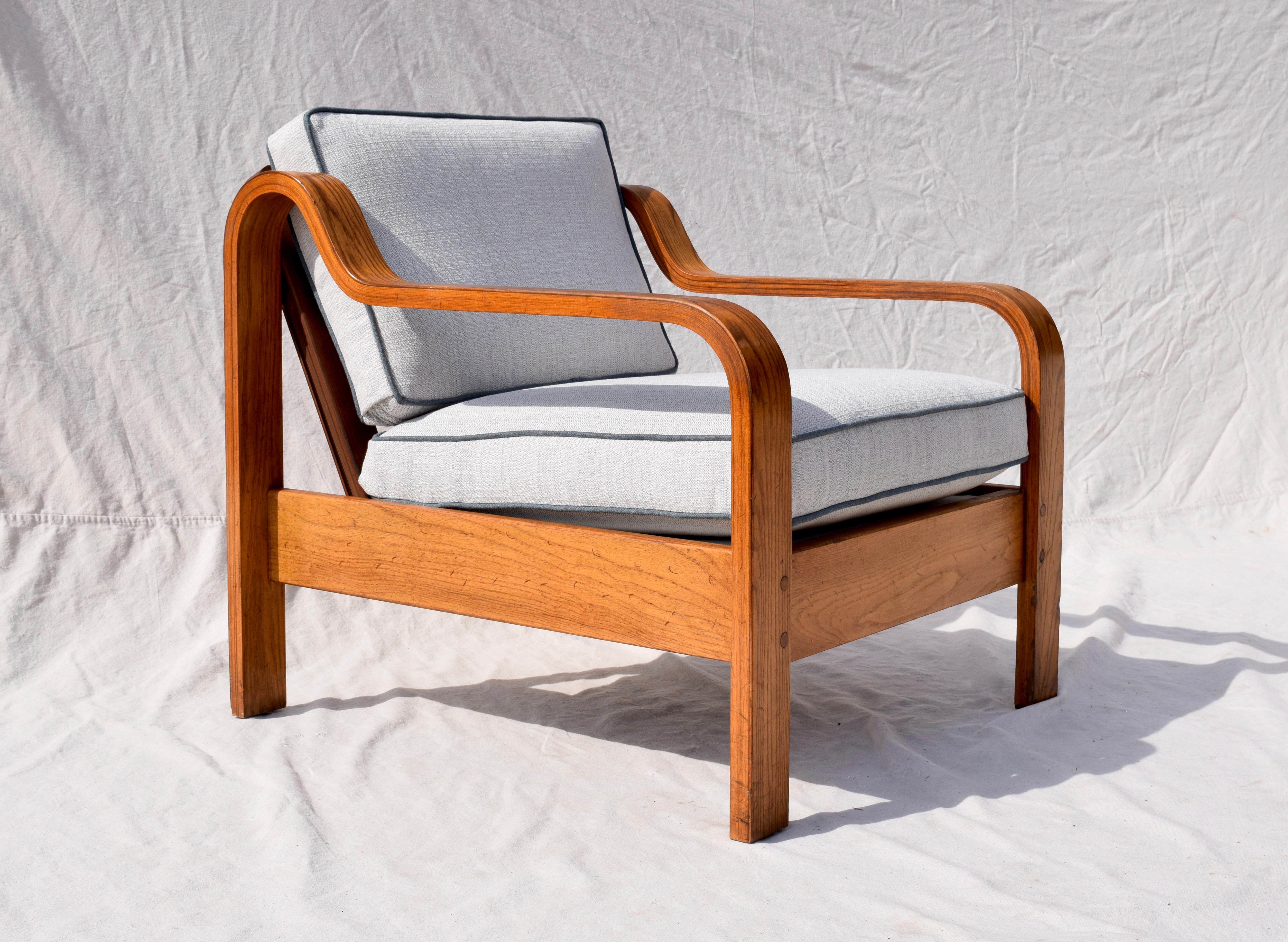 Taylor Ramsey Bentwood Lounge Chairs in the manner of Thonet, Pair 5