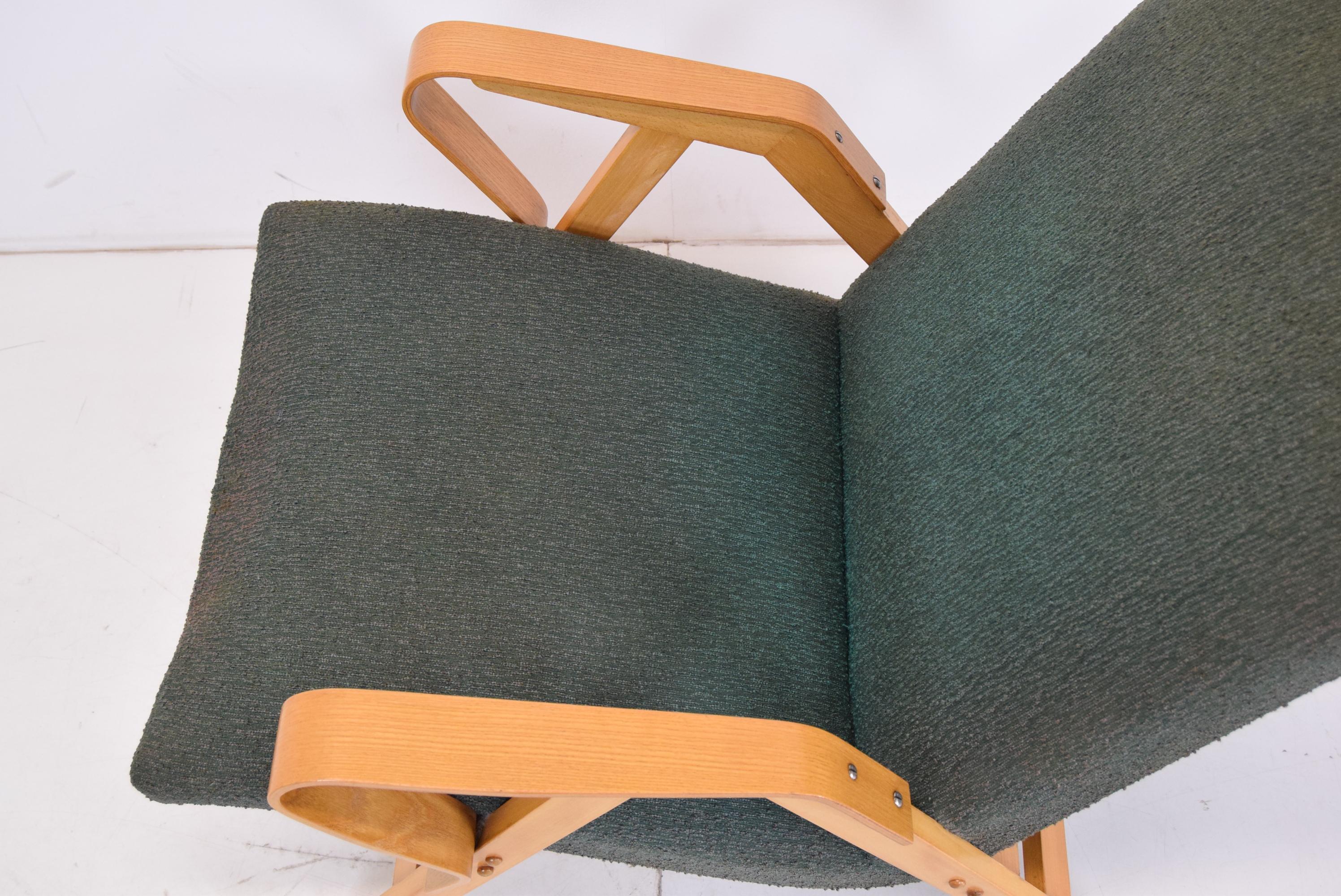 Mid-20th Century Mid-Century Bentwood Armchair by Frantisek Jirak for Tatra, 1960's For Sale