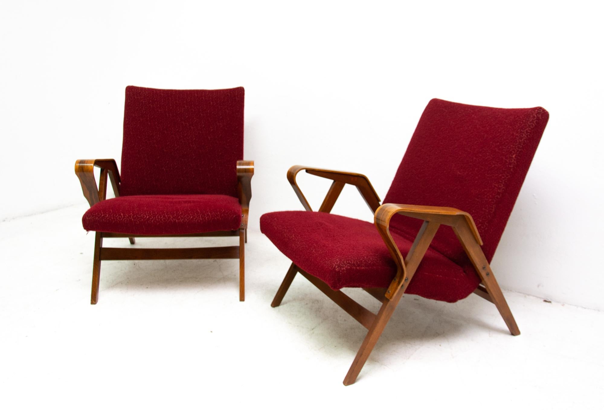 20th Century Midcentury Bentwood Armchairs by František Jirák for Tatra Nábytok, 1960s