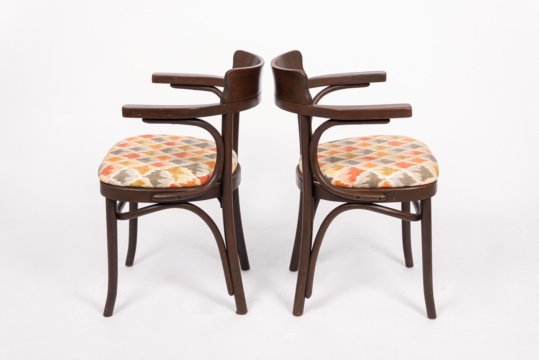 Mid Century Bentwood Cafe Chairs in the Style of J&J Kohn For Sale 1