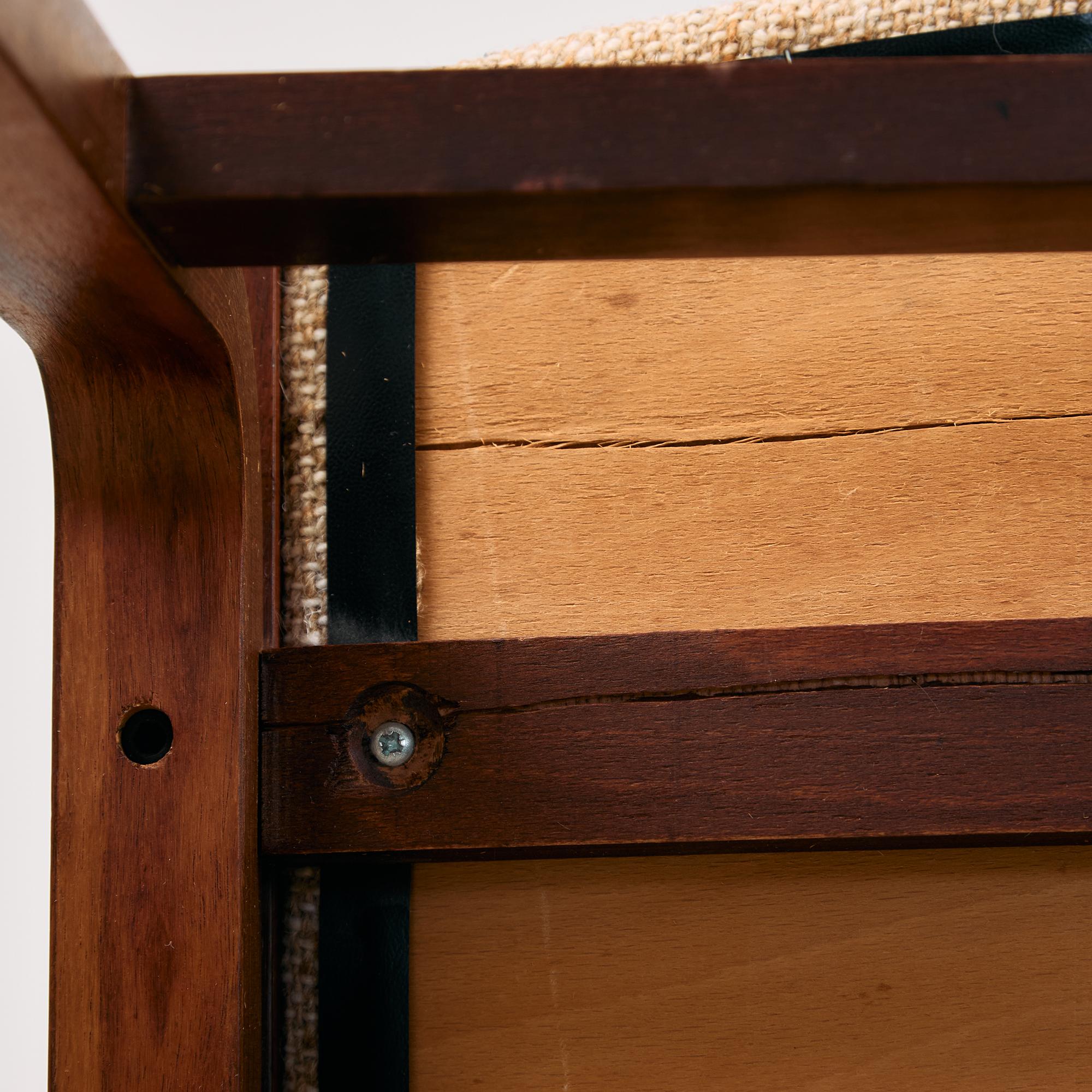 Set di sedie in legno curvato di metà secolo in Beeche tinto con rivestimento in lana in vendita 12