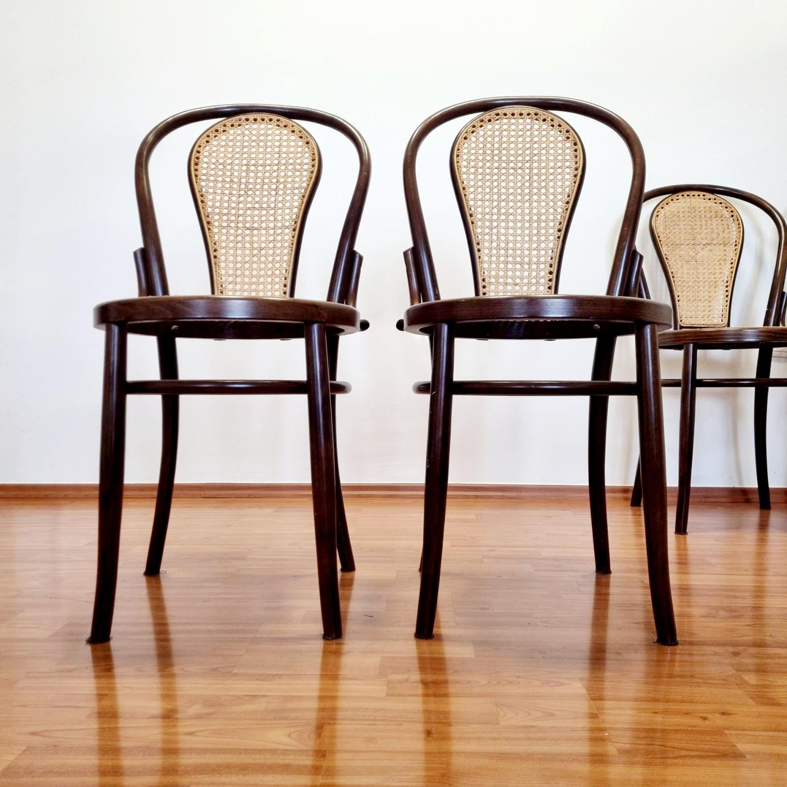 Cane Mid Century Bentwood Dining or Bistro Chairs in Thonet Style, Italy 80s For Sale