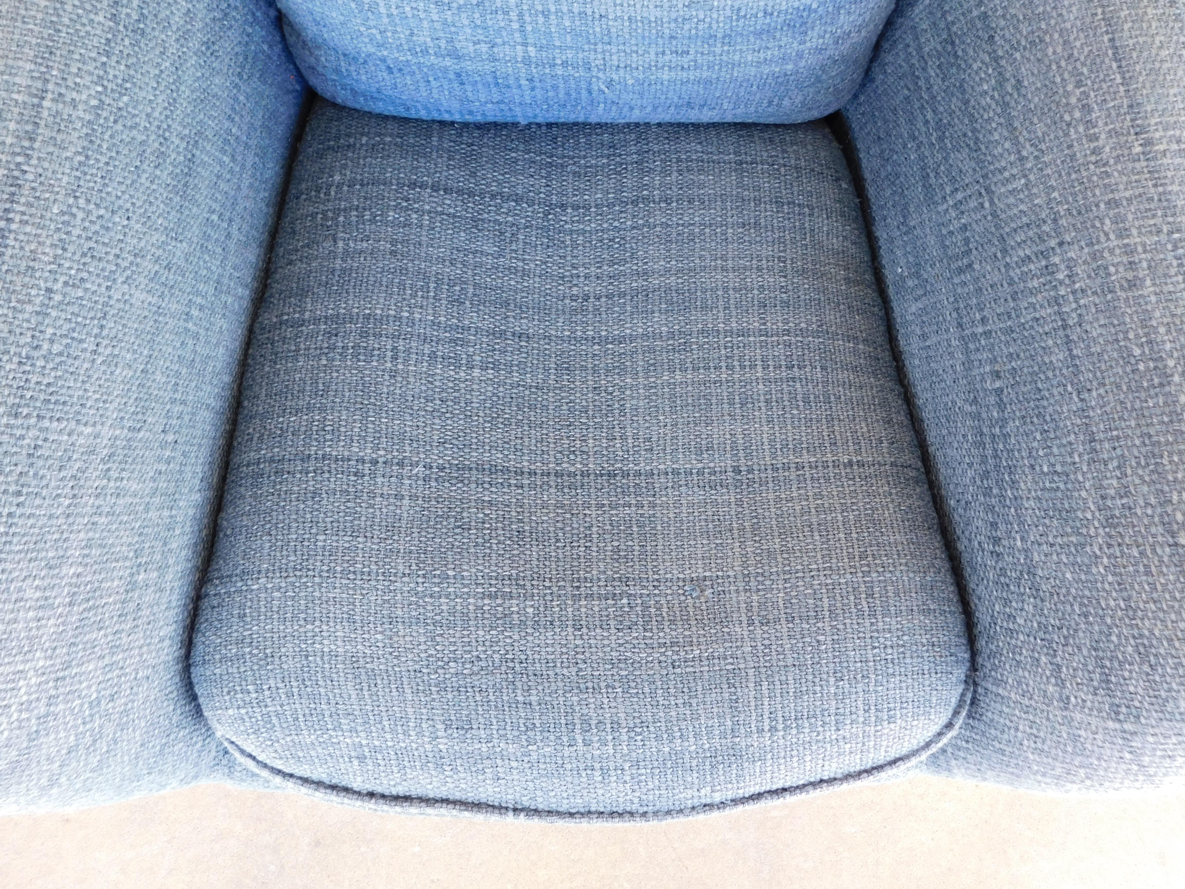20th Century Midcentury Bentwood Lounge Chairs by Bill Stephens for Knoll, a Pair