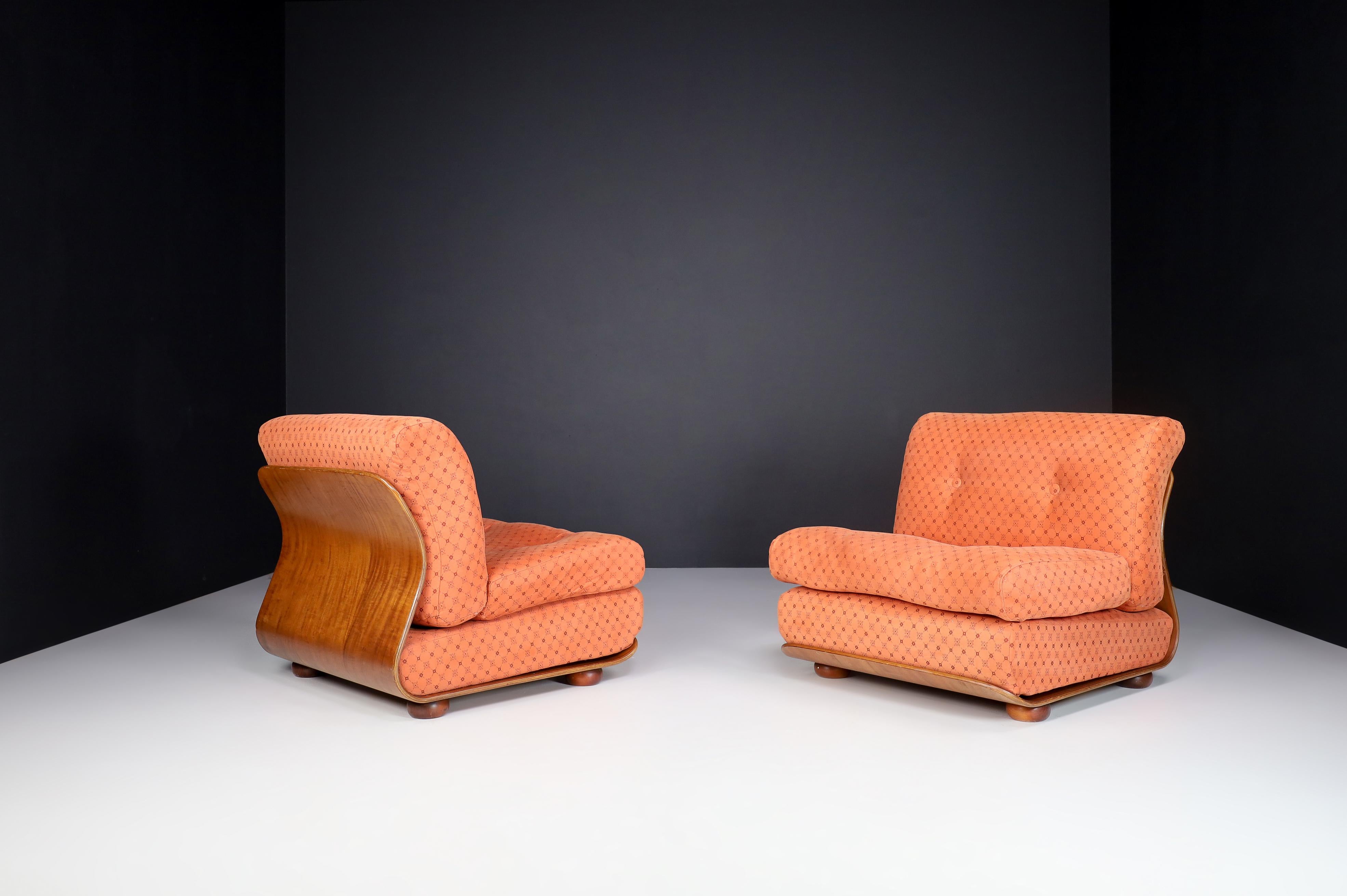 Bugholz-Lounge-Sessel aus der Mitte des Jahrhunderts, Italien 1960er Jahre 

Sessel aus Bugholz aus der Mitte des Jahrhunderts mit Originalpolsterung, hergestellt und entworfen in Italien in den 1960er Jahren. Er befindet sich in einem schönen
