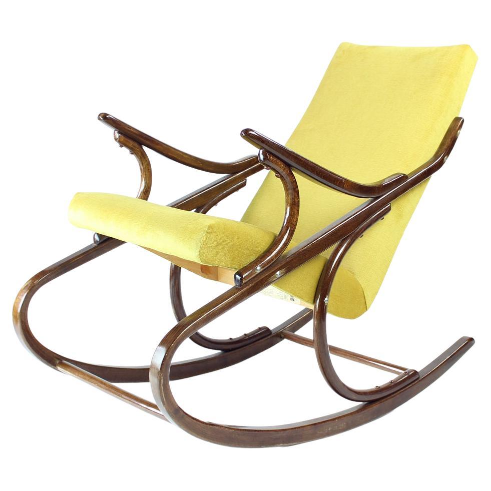 Mid Century Bentwood Rocking Armchair By Ton, Czechoslovakia 1960s For Sale