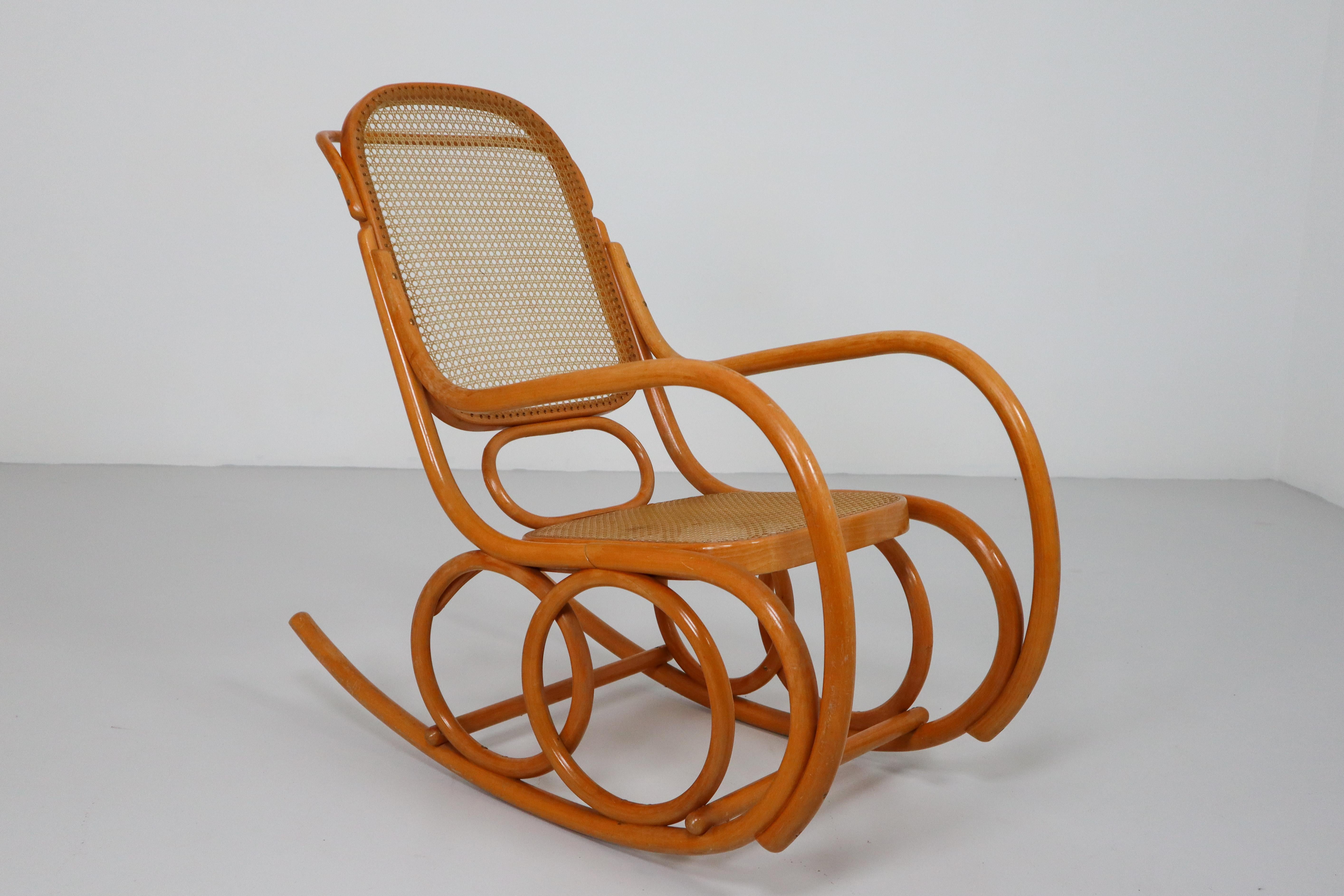 Austrian Midcentury Bentwood Rocking Chair, Austria, 1950s