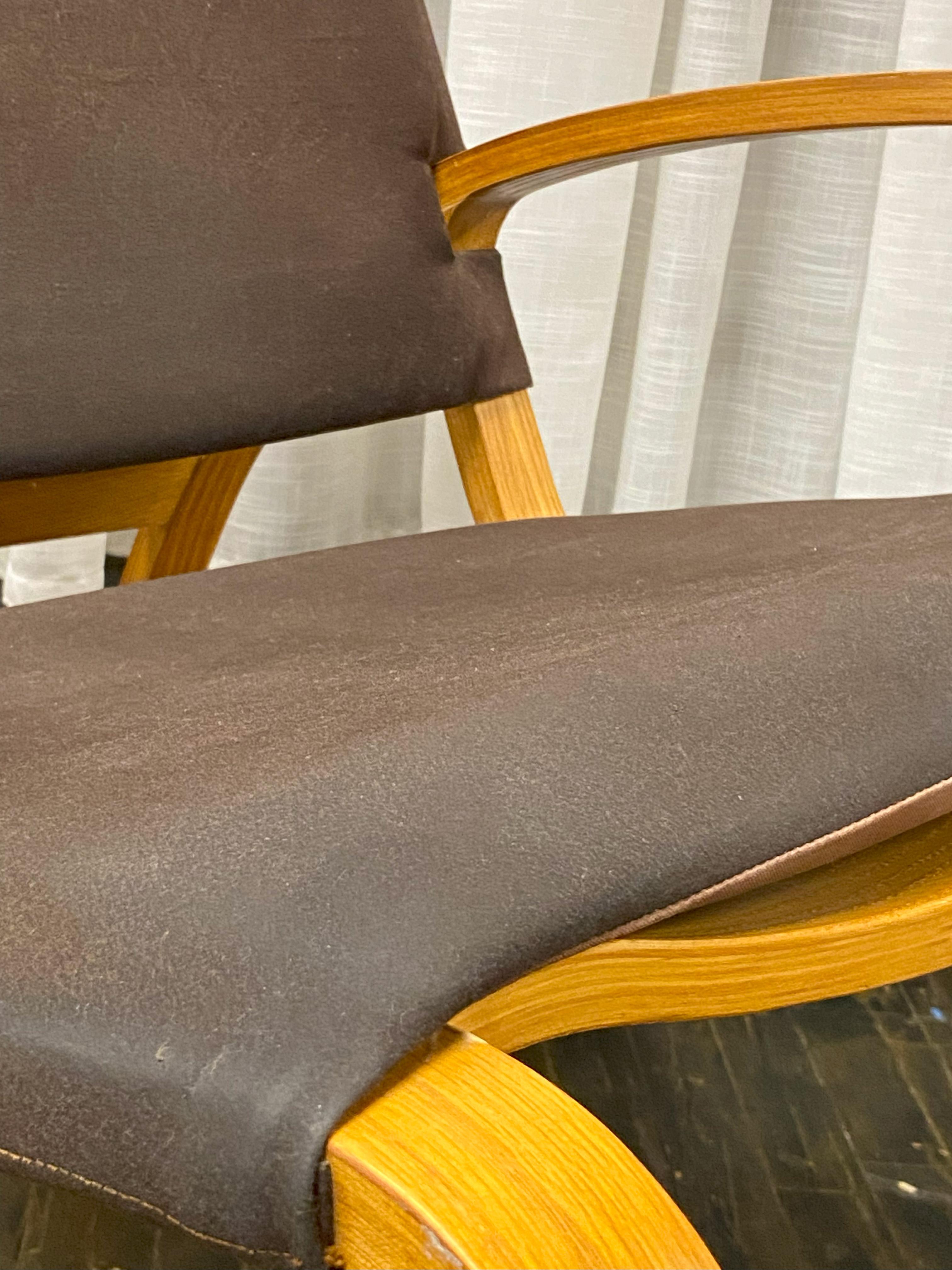 Mid-Century Bentwood Rocking Chair by Plycraft circa 1970 en Bueno estado para la venta en Chicago, IL