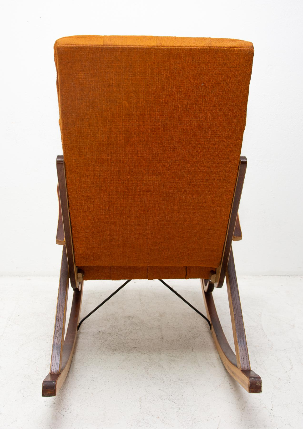 Midcentury Bentwood Rocking Chair, Czechoslovakia, 1960s 6