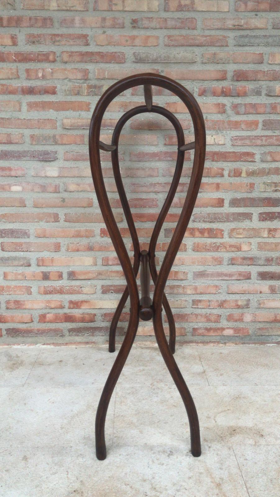 Mid-Century Modern Midcentury Bentwood Valet in the Thonet Style or Clothes Rail / Towel Rail