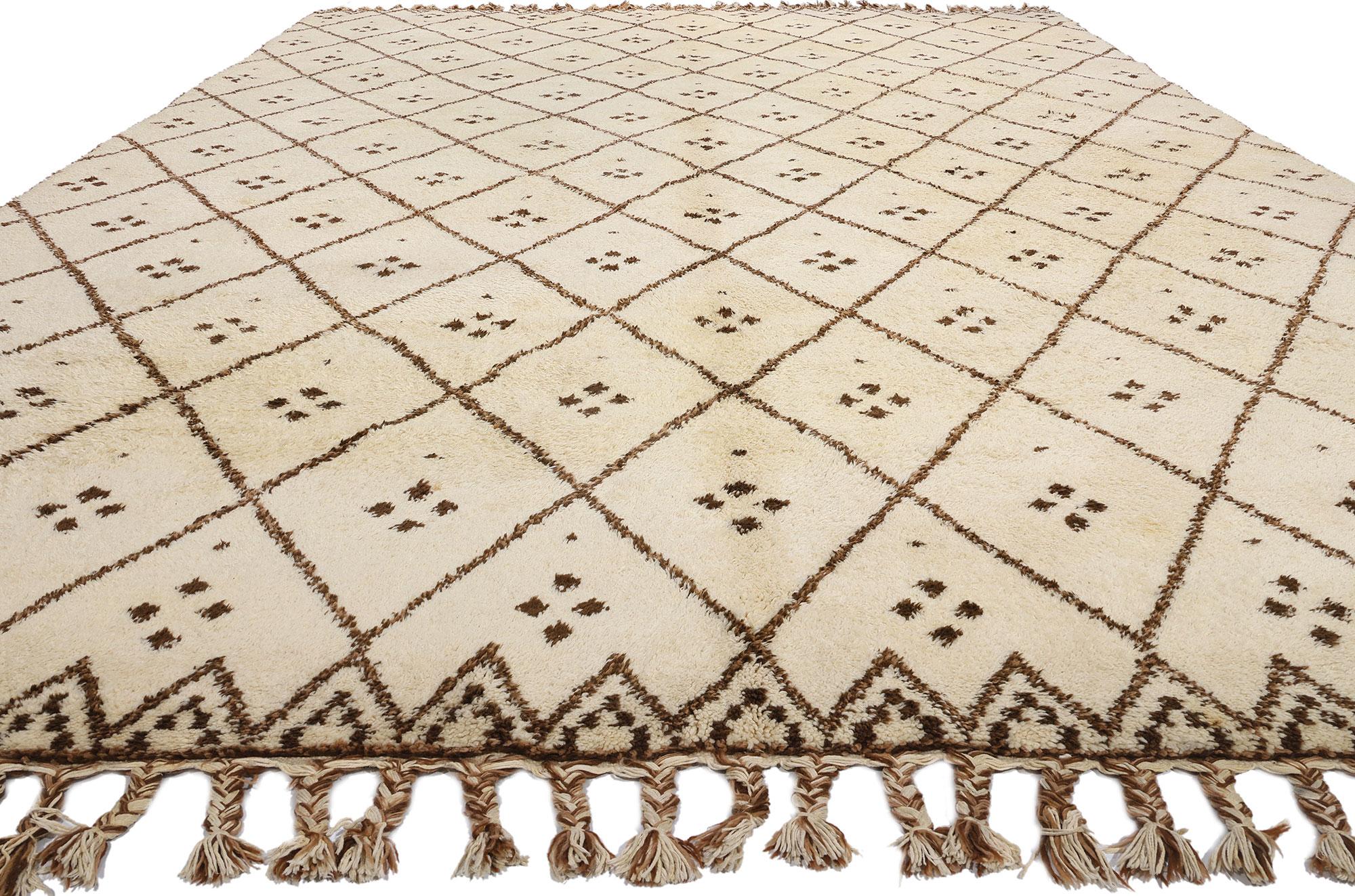 Alfombra bereber marroquí Beni Ourain de 1970 con estilo moderno Bohemio en venta