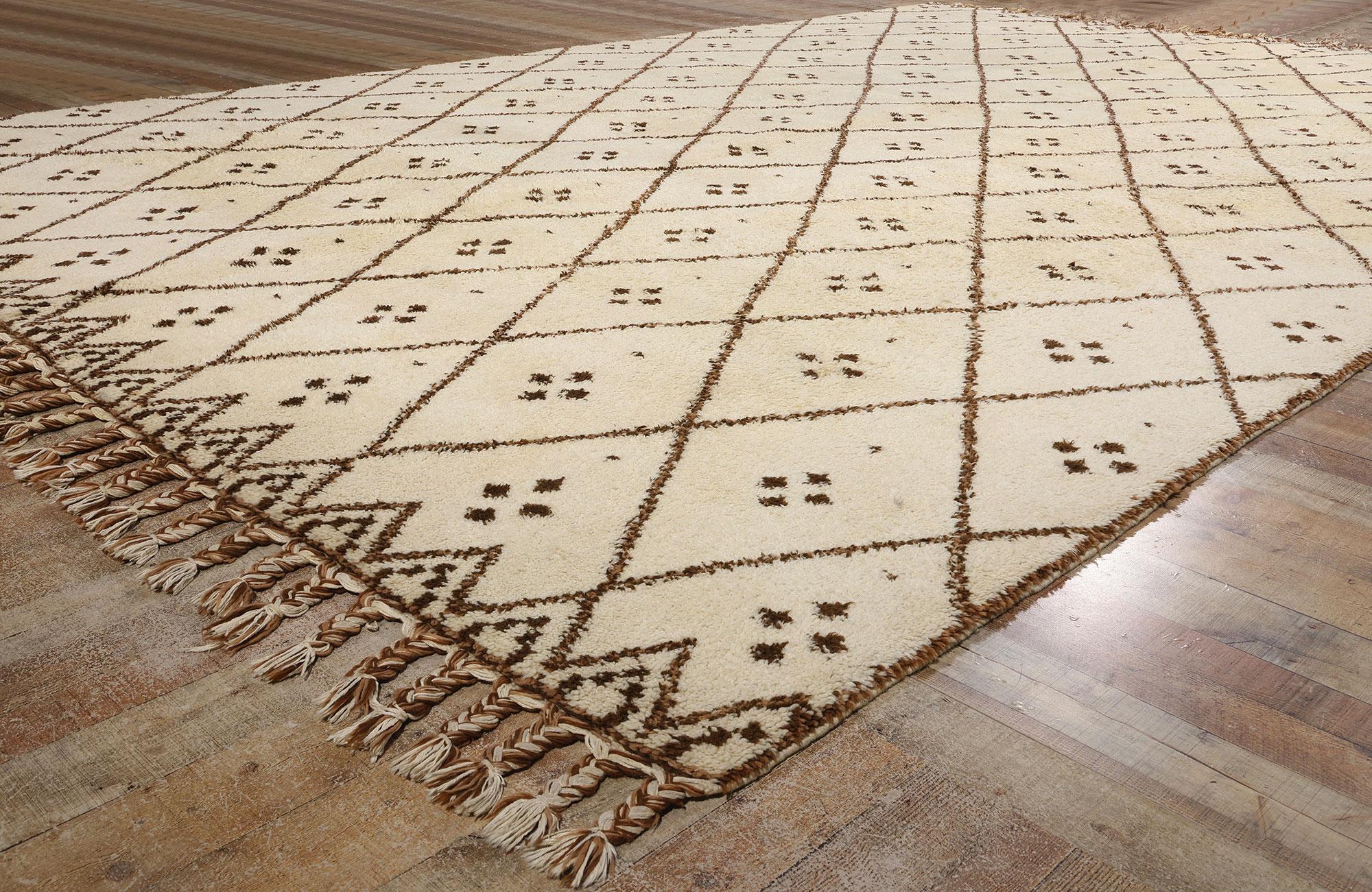 Alfombra bereber marroquí Beni Ourain de 1970 con estilo moderno siglo XX en venta
