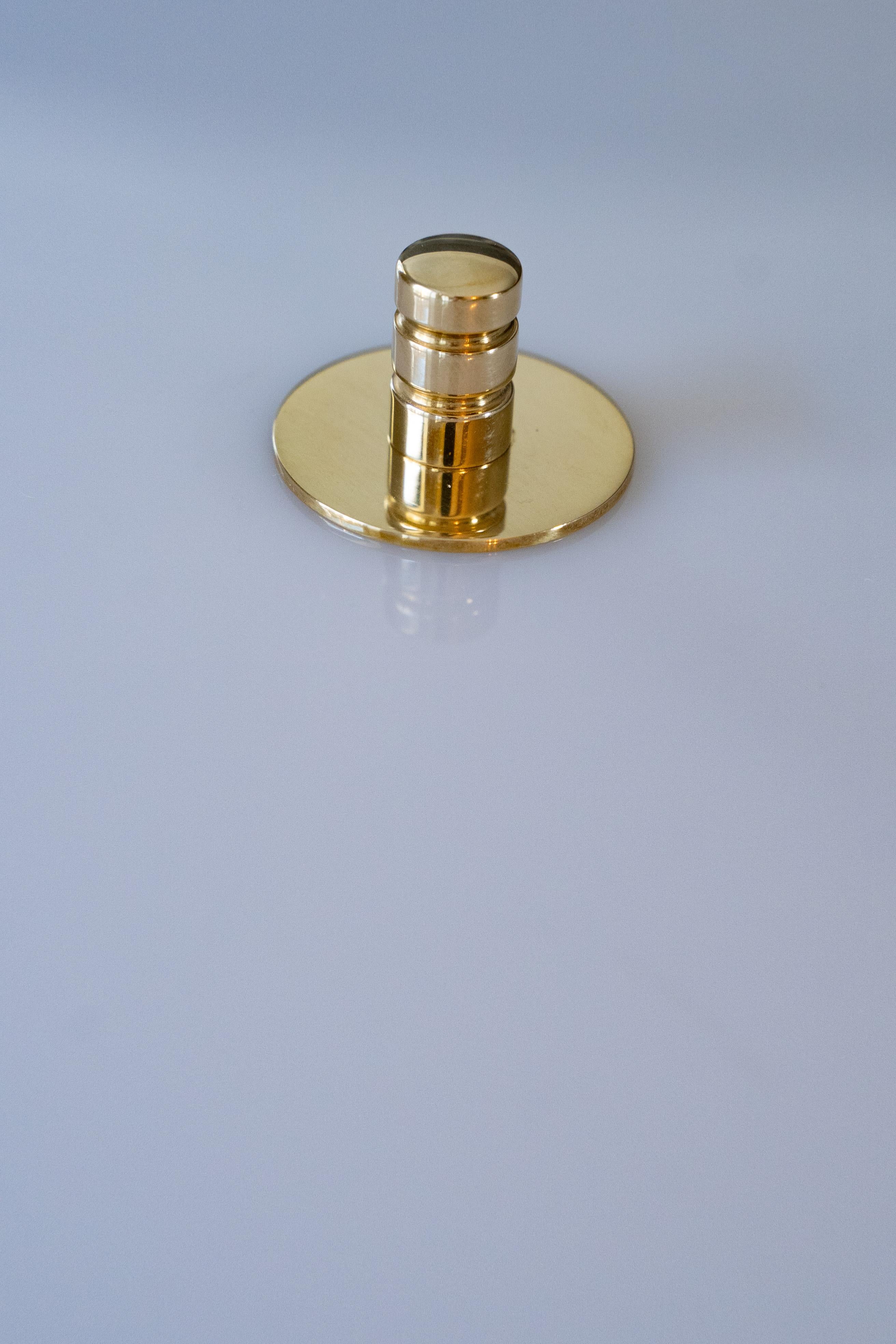 Laiton Lampe de table Bergbom, modèle B-024, Suède en vente