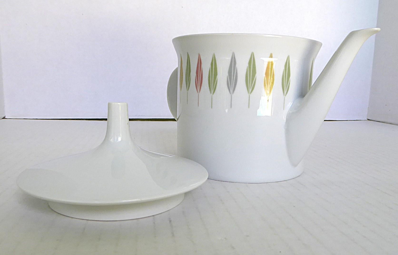 Mid-20th Century Mid Century Berlin Tiergarten from Rosenthal China Modern Tea Pot Germany 1959 For Sale