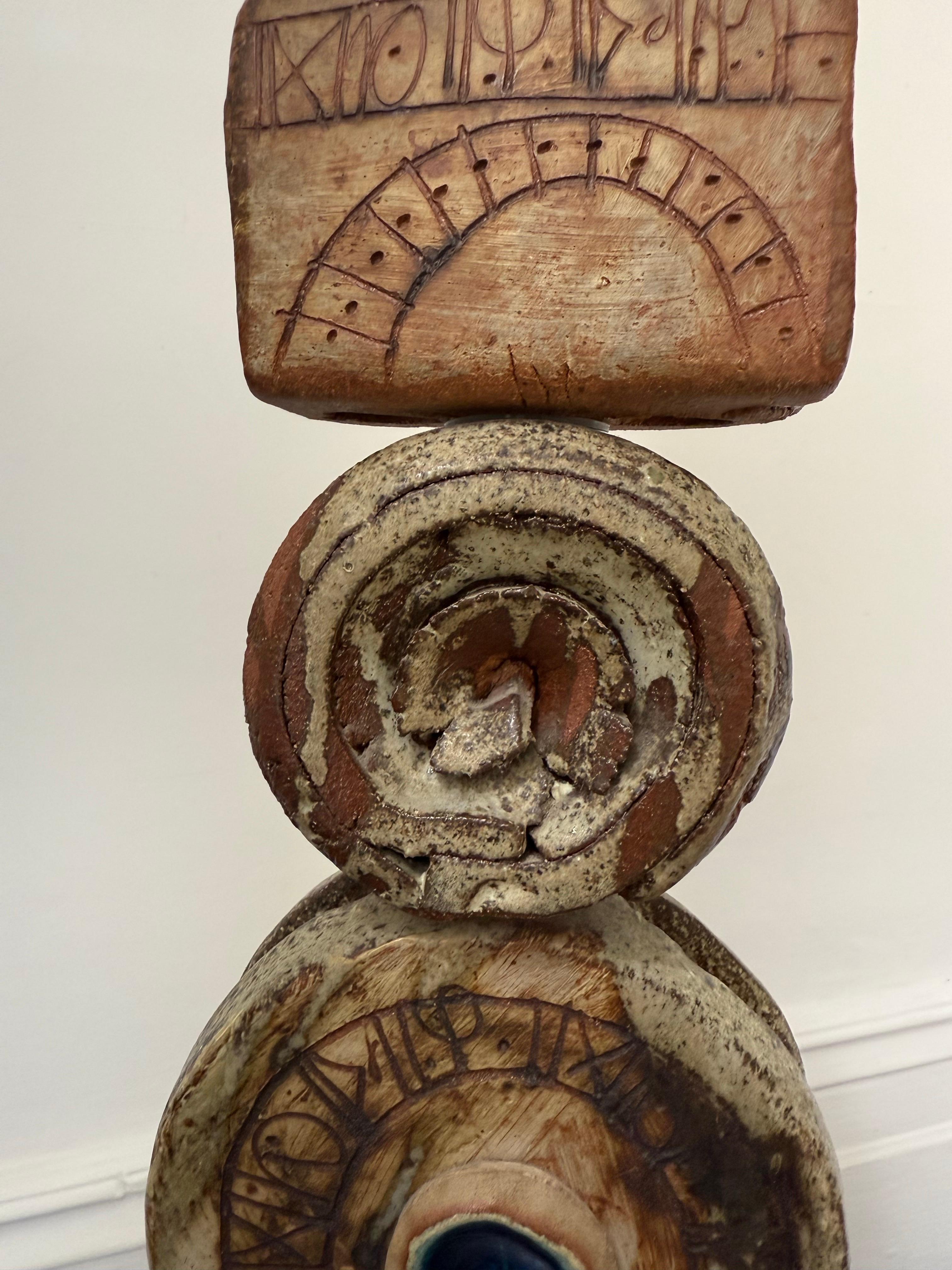Lámpara TOTEM de cerámica de mediados de siglo Bernard Rooke Studio Tonos naturales, Inglaterra en venta 6