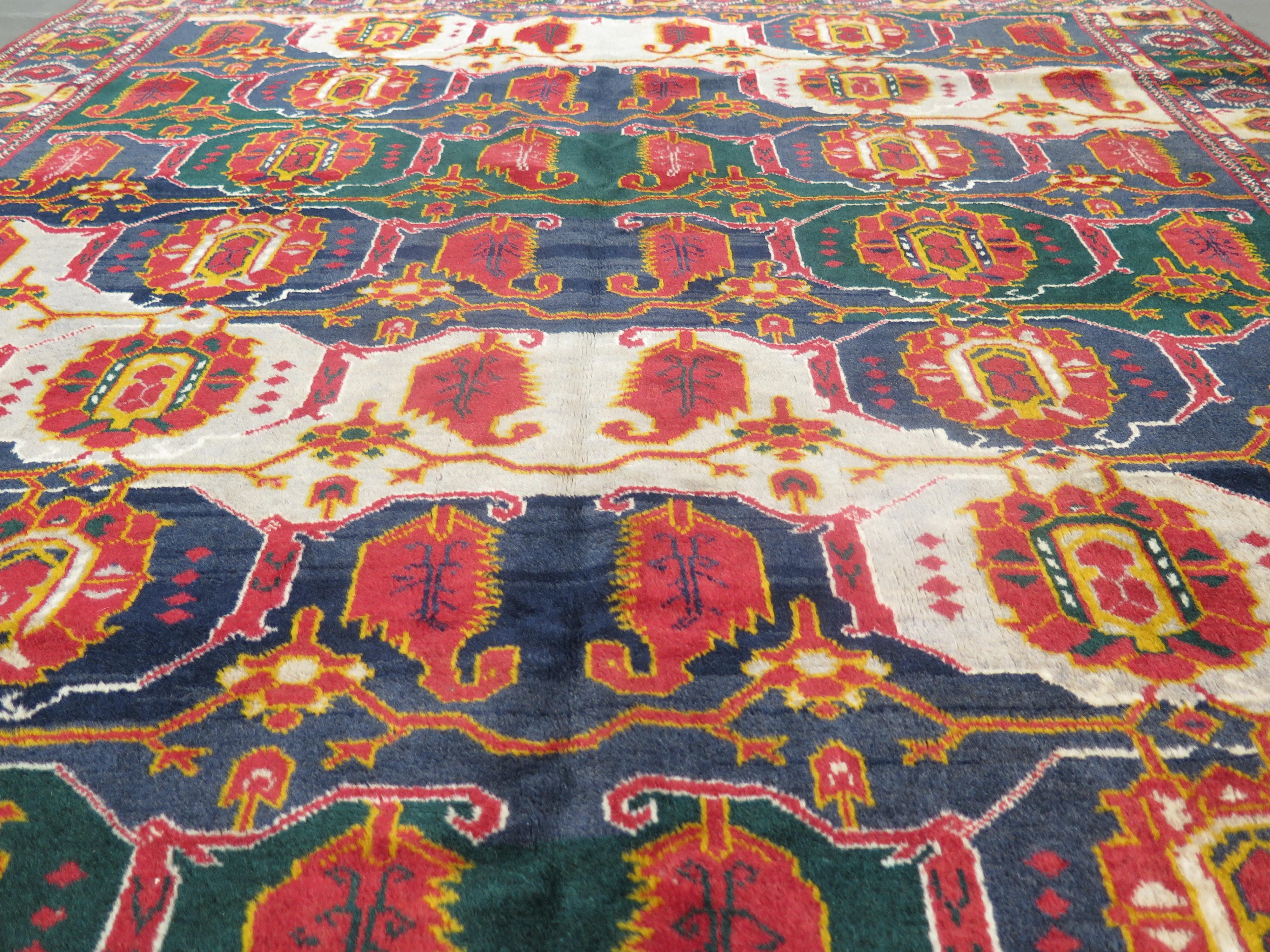 Beshir rugs are woven by the Beshir tribesmen of Turkmenistan and are known for their distinctive weaving style in a region where rugs are predominantly recognised by their 'elephant foot' patterns in deep reds and dark blues.

This striking