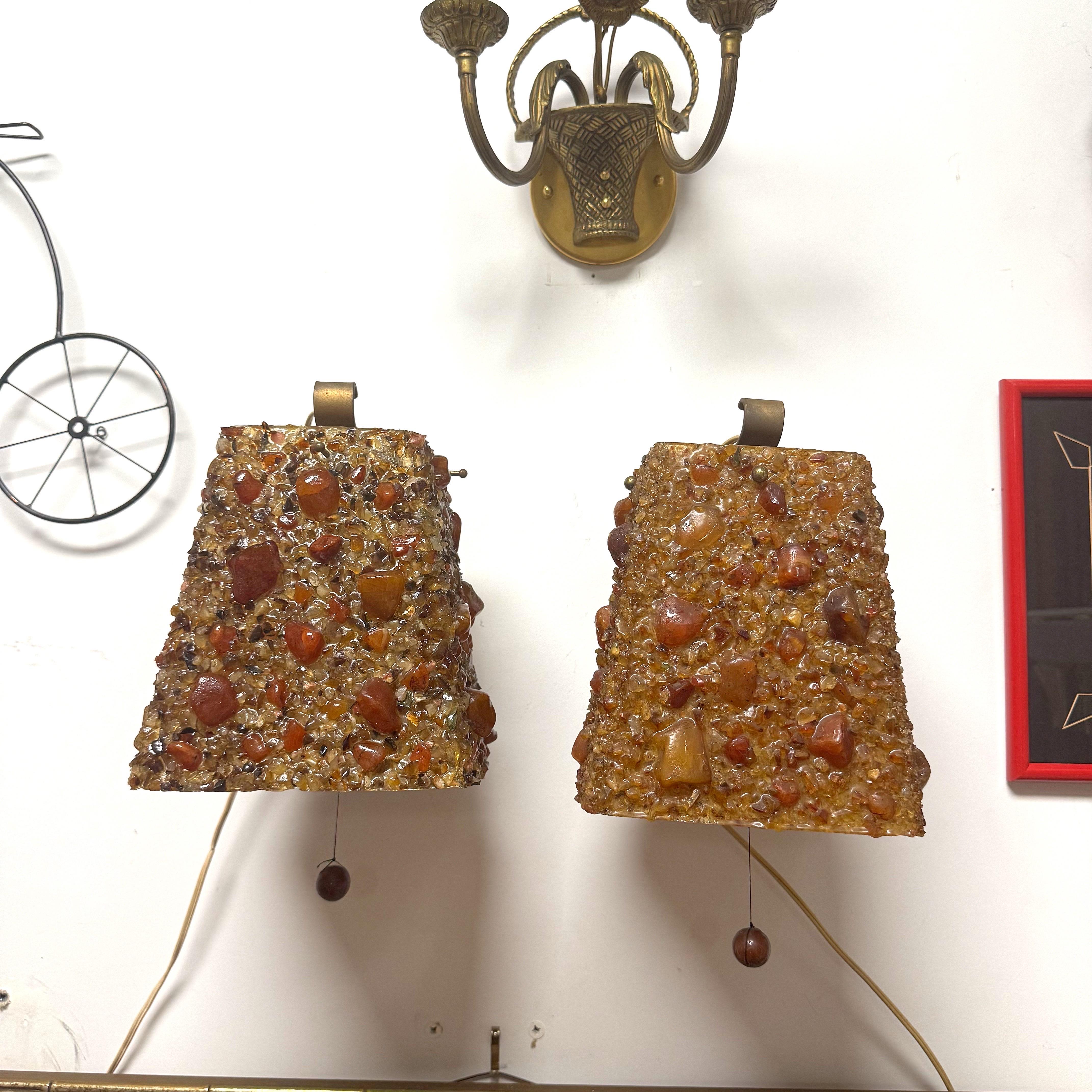 Mid-Century Bespoke Resin and Stone Sconces, a Pair In Good Condition For Sale In Charleston, SC