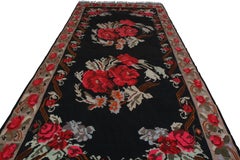 Midcentury Kilim Teppich Vintage Schwarz Rot Floral Muster Flachgewebe von Rug & Kilim