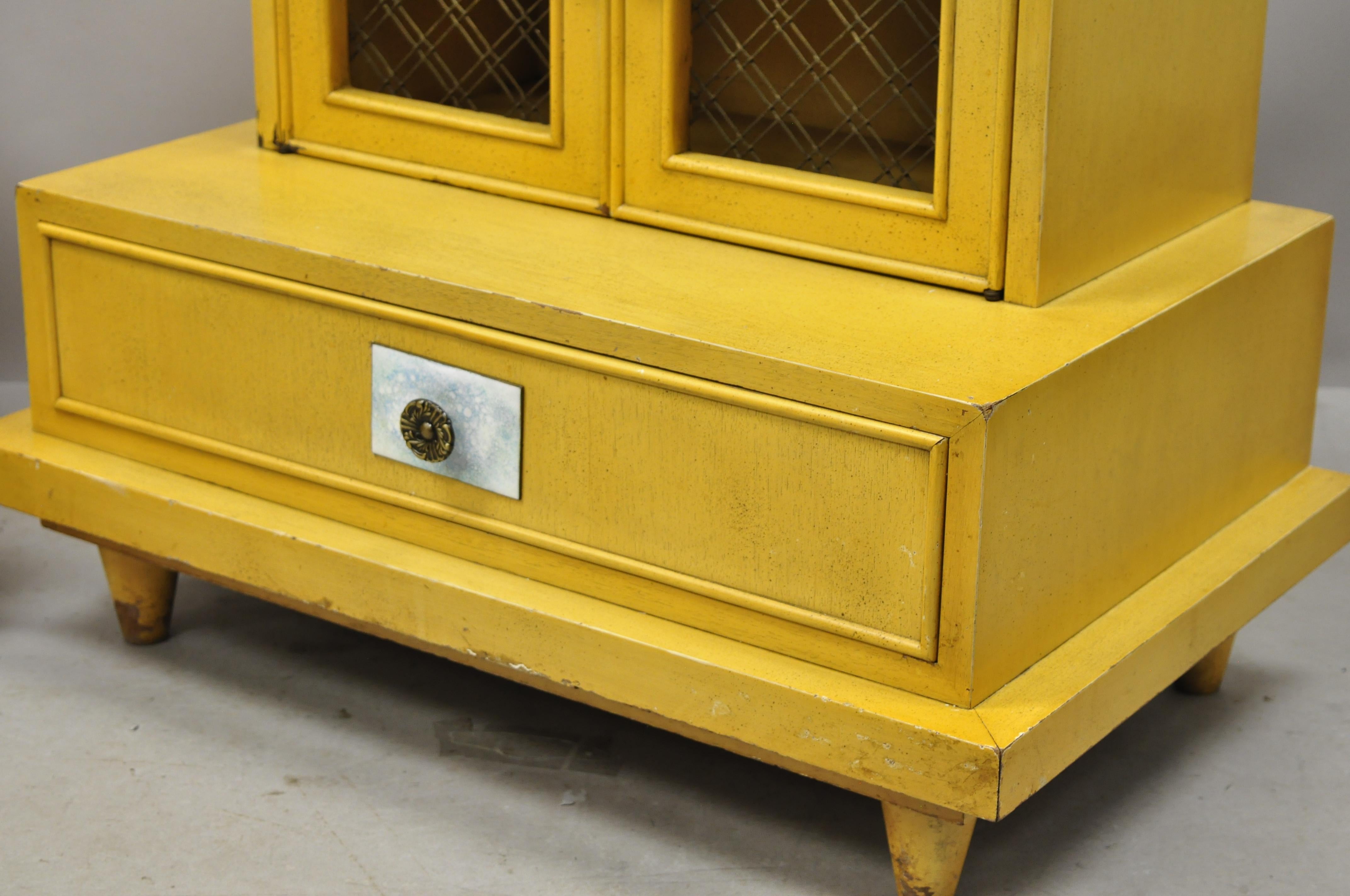 white nightstands