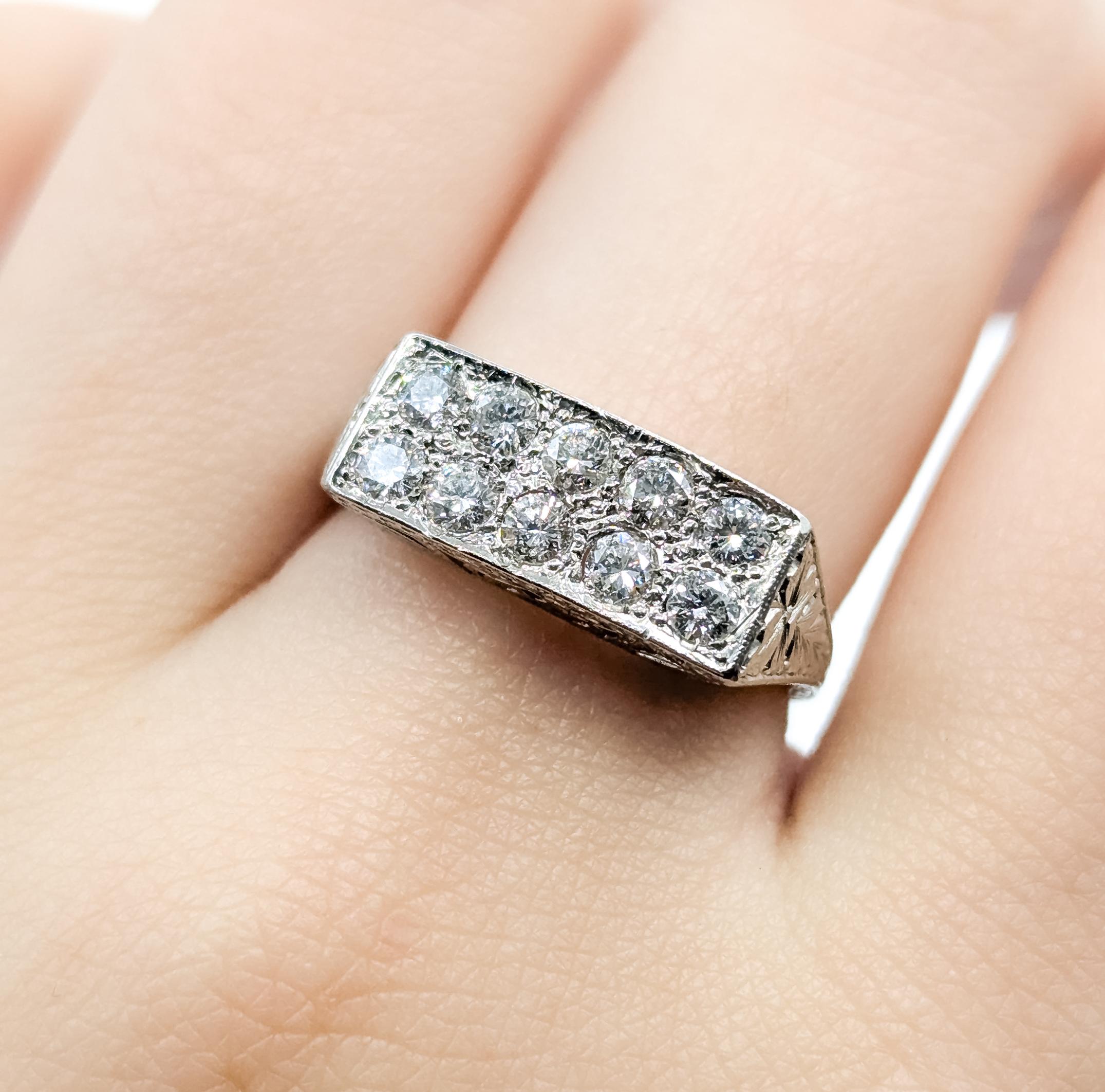 Mid Century Bezel-set Diamond Filigree Ring in Platinum In Excellent Condition For Sale In Bloomington, MN