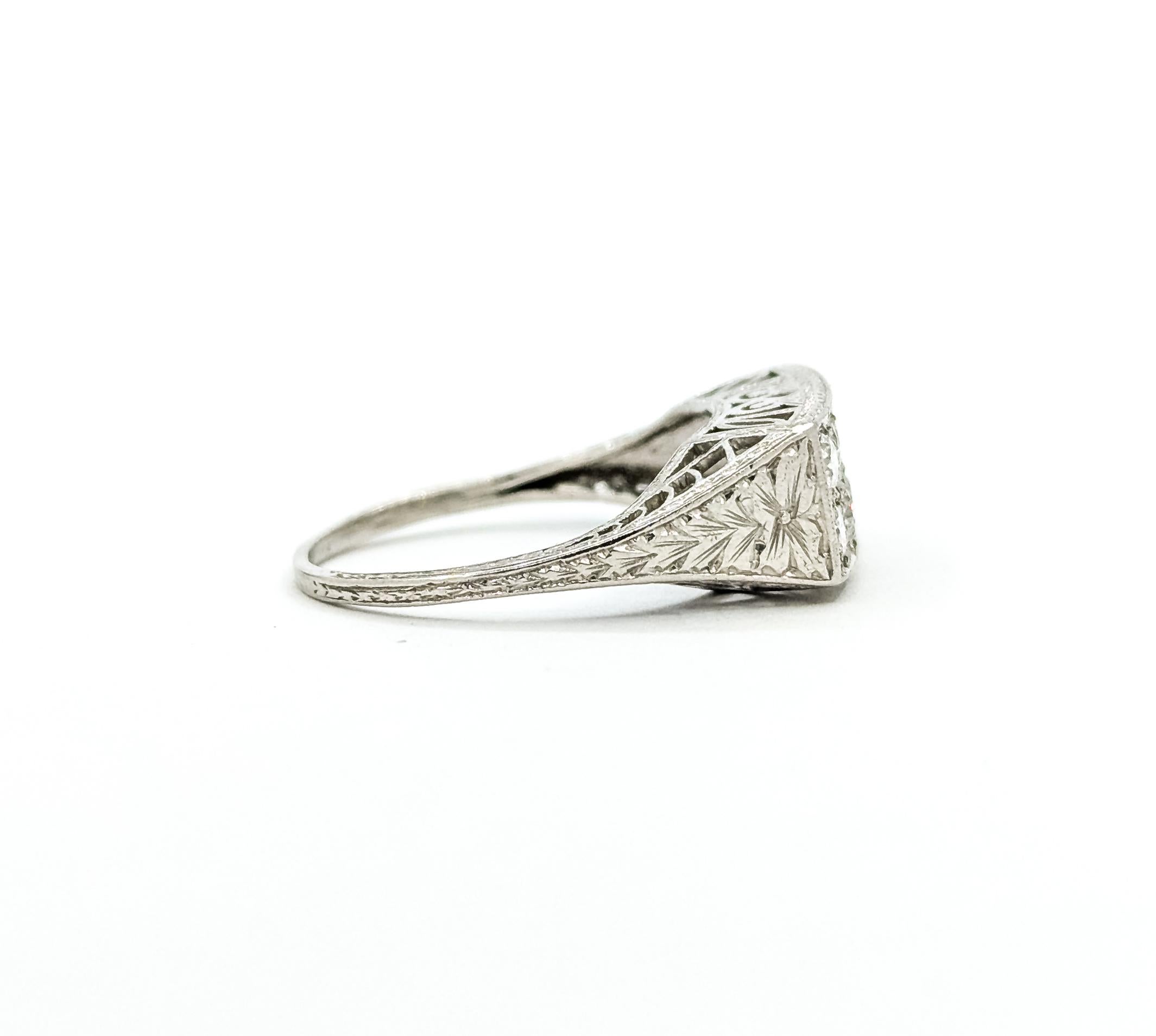 Mid Century Bezel-set Diamond Filigree Ring in Platinum For Sale 1
