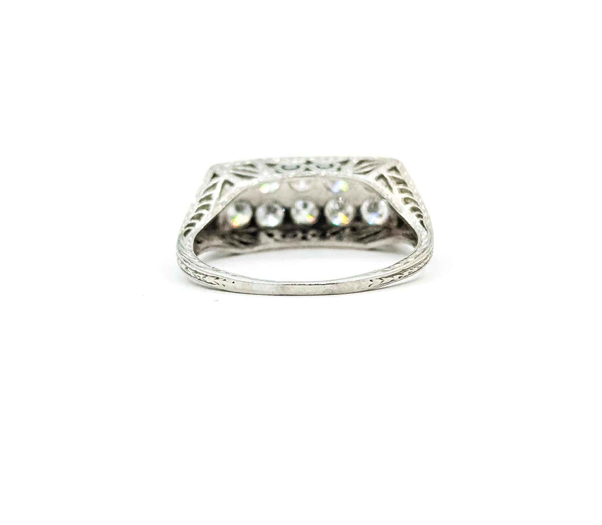 Mid Century Bezel-set Diamond Filigree Ring in Platinum For Sale 2