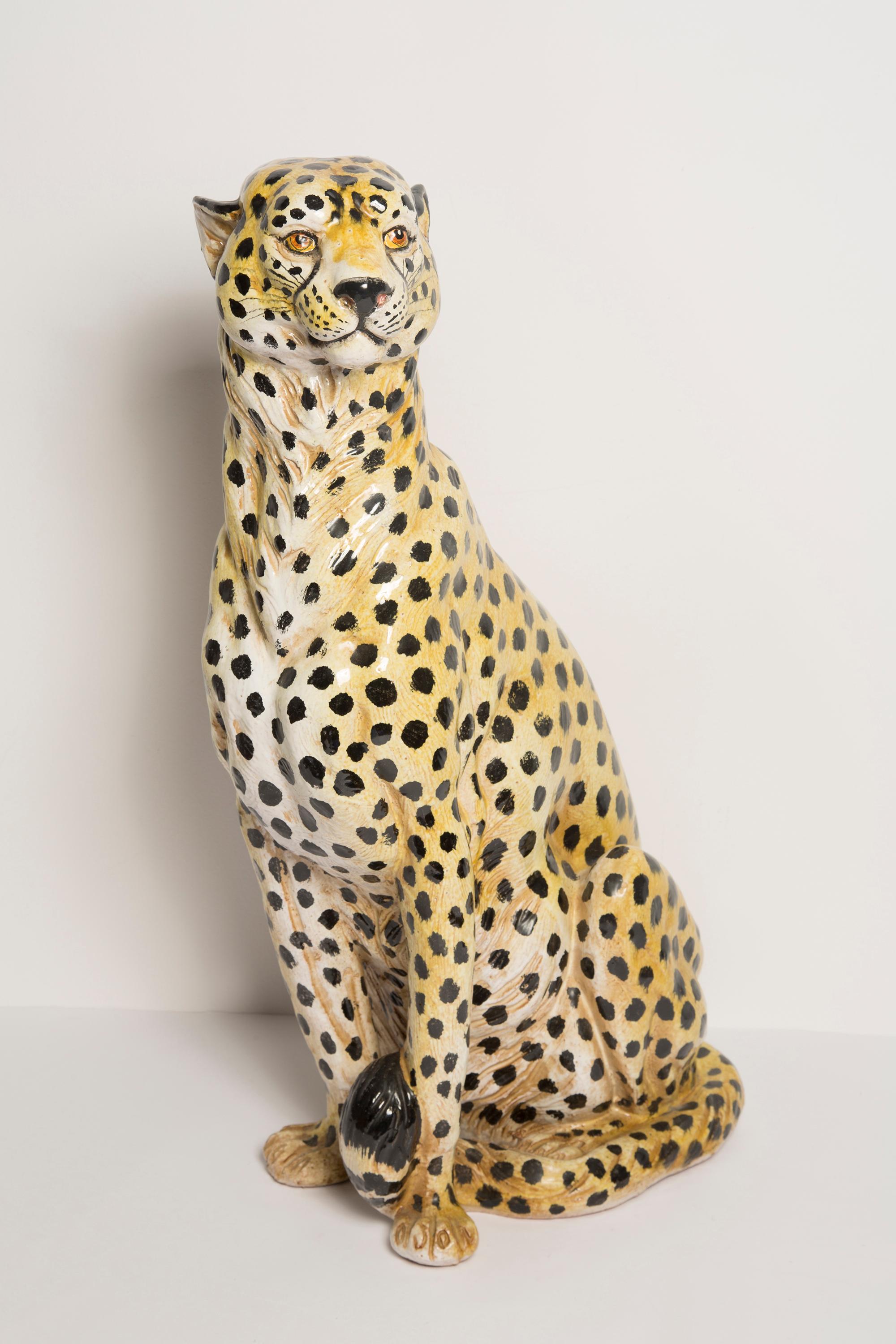 Hand-Painted Midcentury Big Cheetah Hand Painted Terracotta Ceramic Sculpture, Italy, 1960s