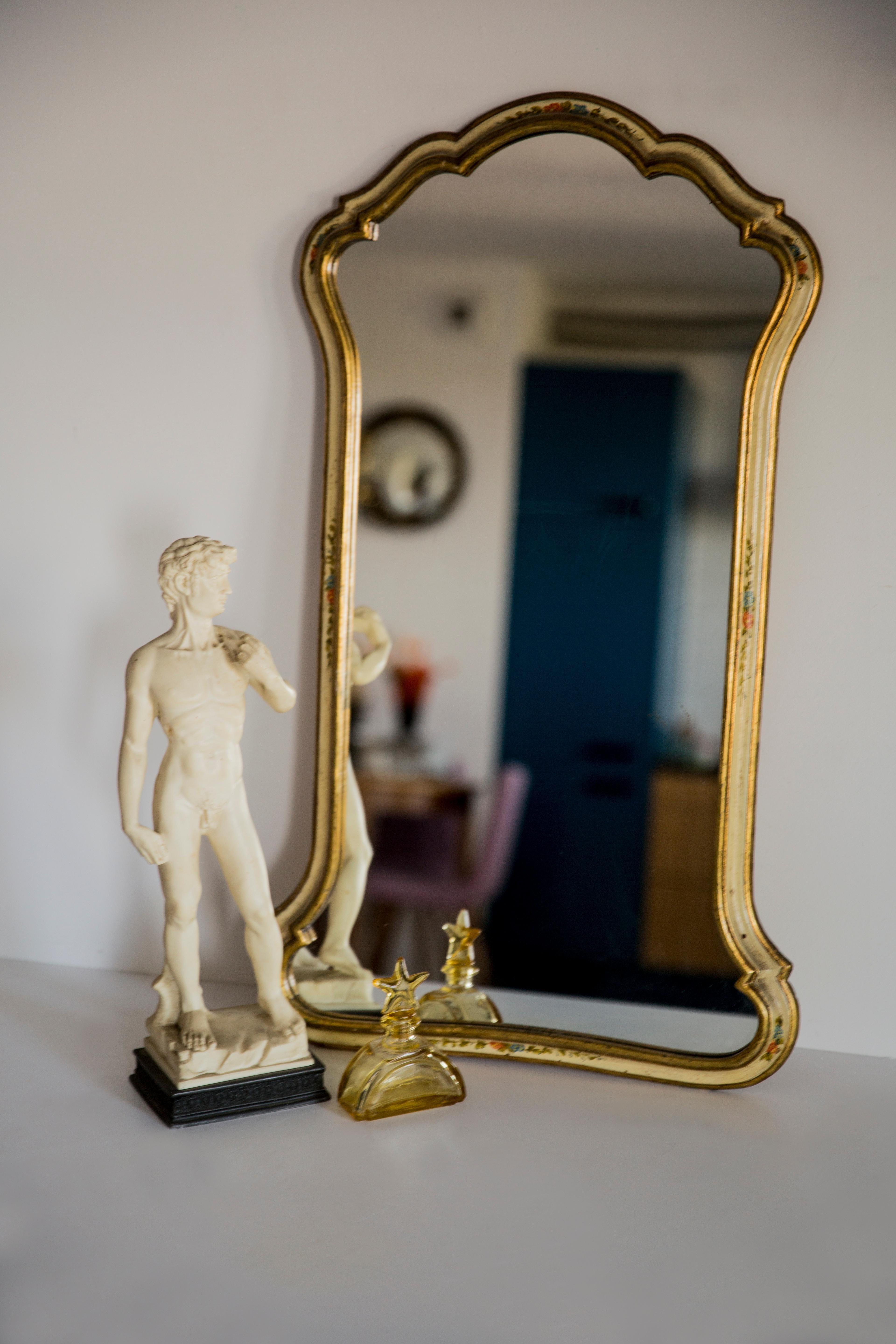 Mid-Century Modern Miroir Decorative Mid Century Big Wood Original Glass Patina, Italie, années 1960