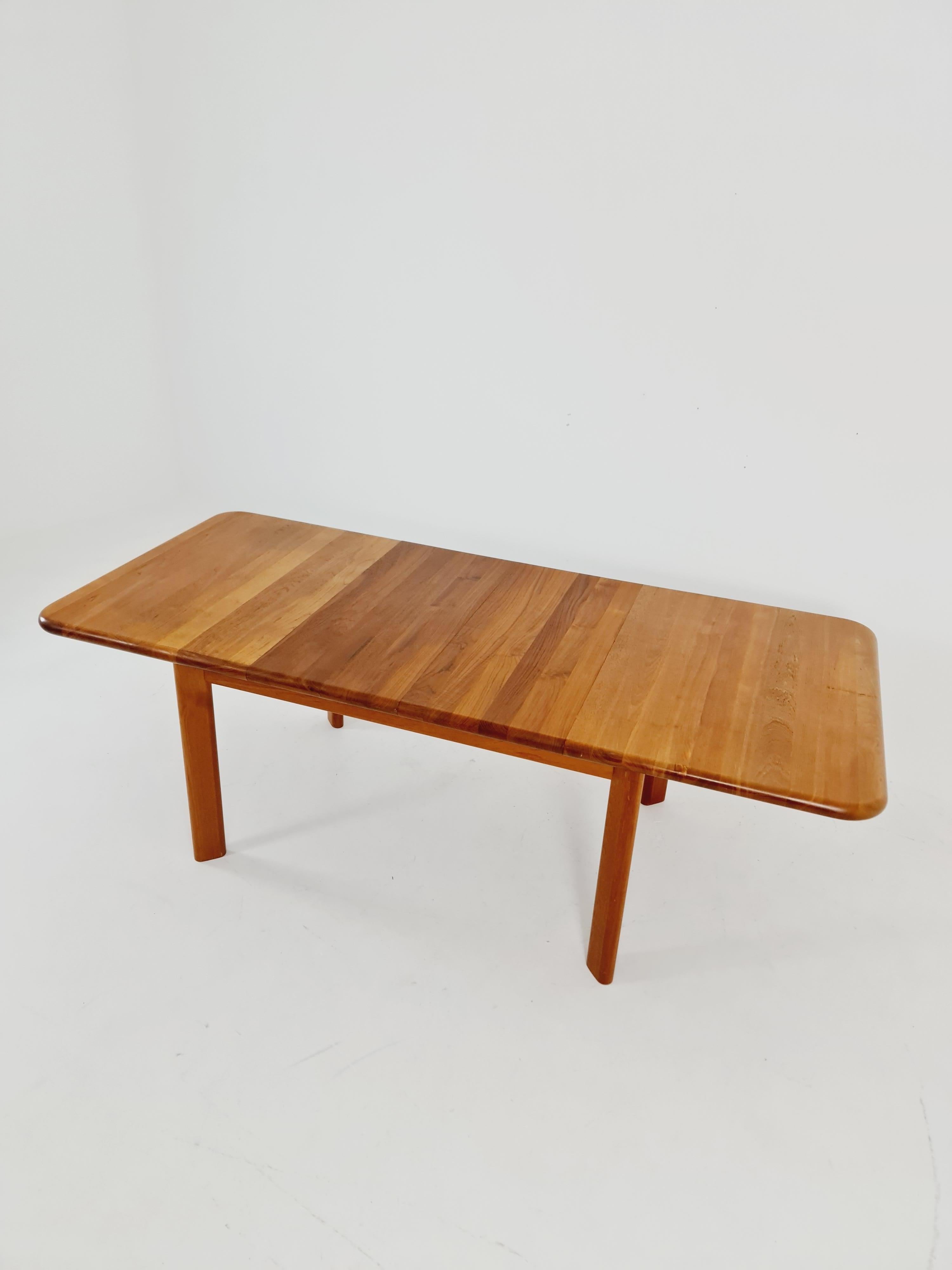MId Century Big solid teak Dining Table By  Glostrup, 1960s For Sale 7