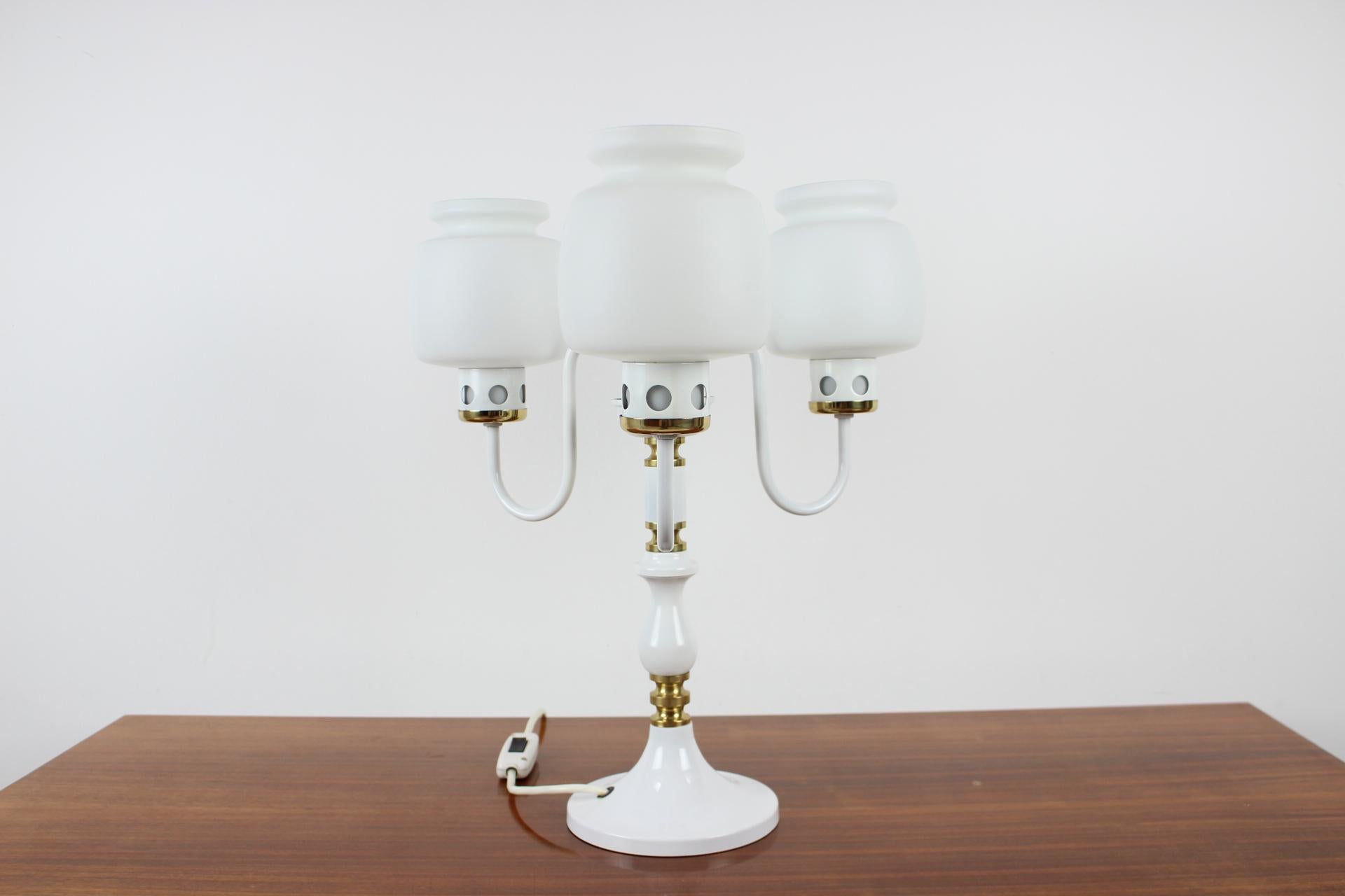 Mid-Century Modern Grande lampe de bureau/lampe de table Drukov du milieu du siècle dernier, jusqu'à 2 pièces, années 1970 en vente