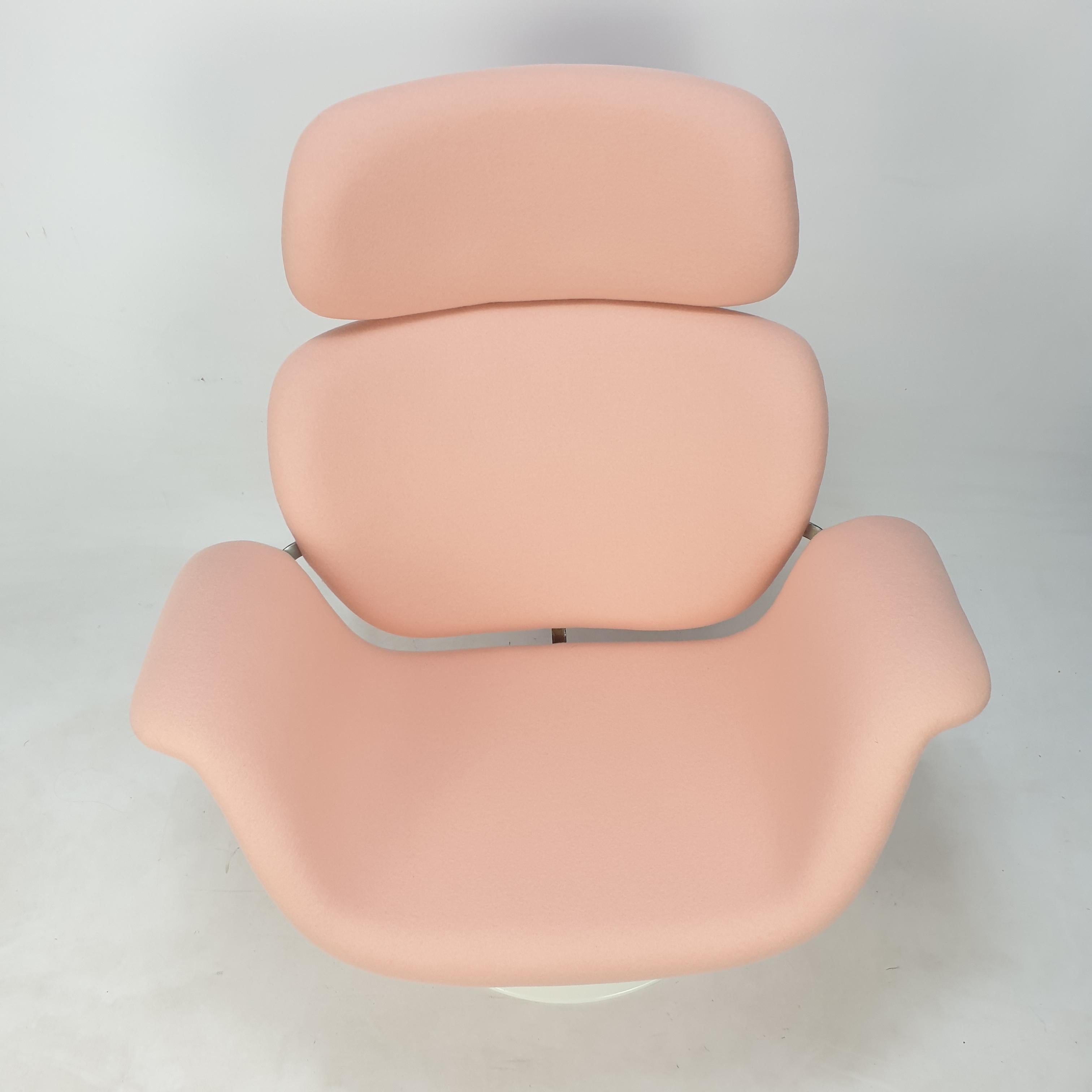 PVC Mid-Century Big Tulip Chair by Pierre Paulin for Artifort, 1970s For Sale