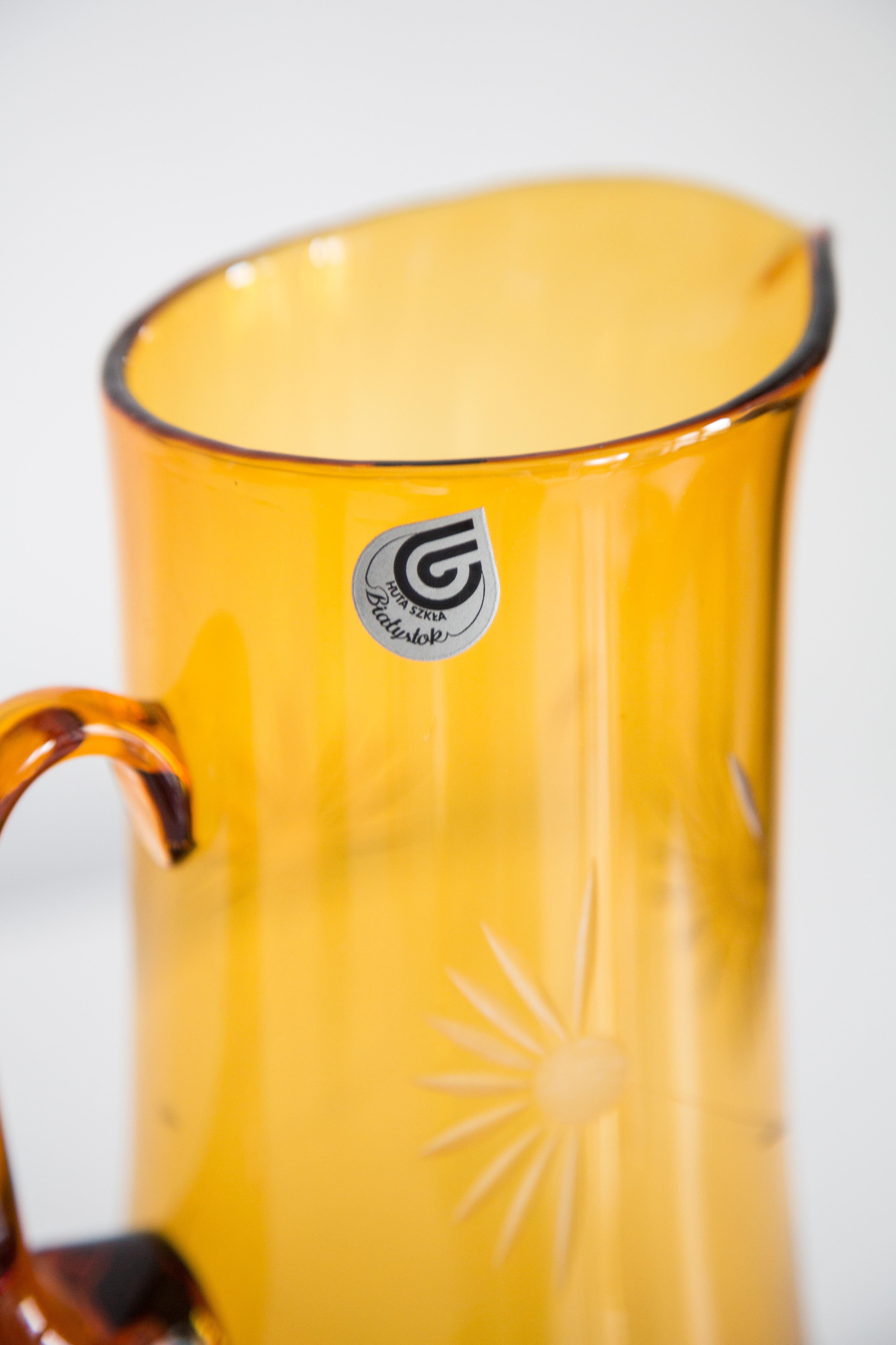Mid Century Big Yellow Pot, Glass, Europe, 1960s For Sale 3