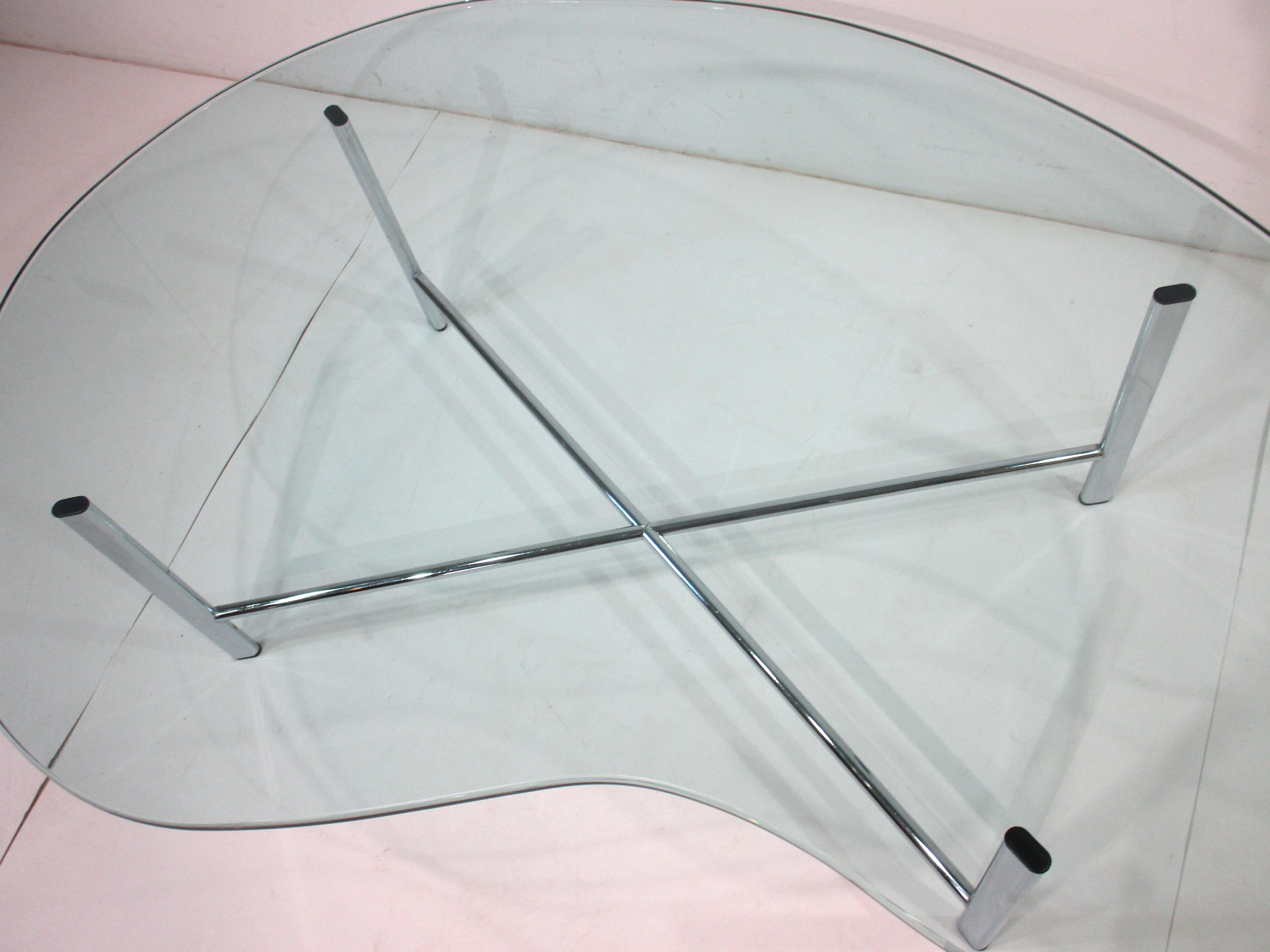 Mid Century Biomorphic Glass / Chrome Coffee Table in the style of Colombo 1