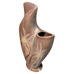 Vase en céramique Vallauris du milieu du siècle Colombe
