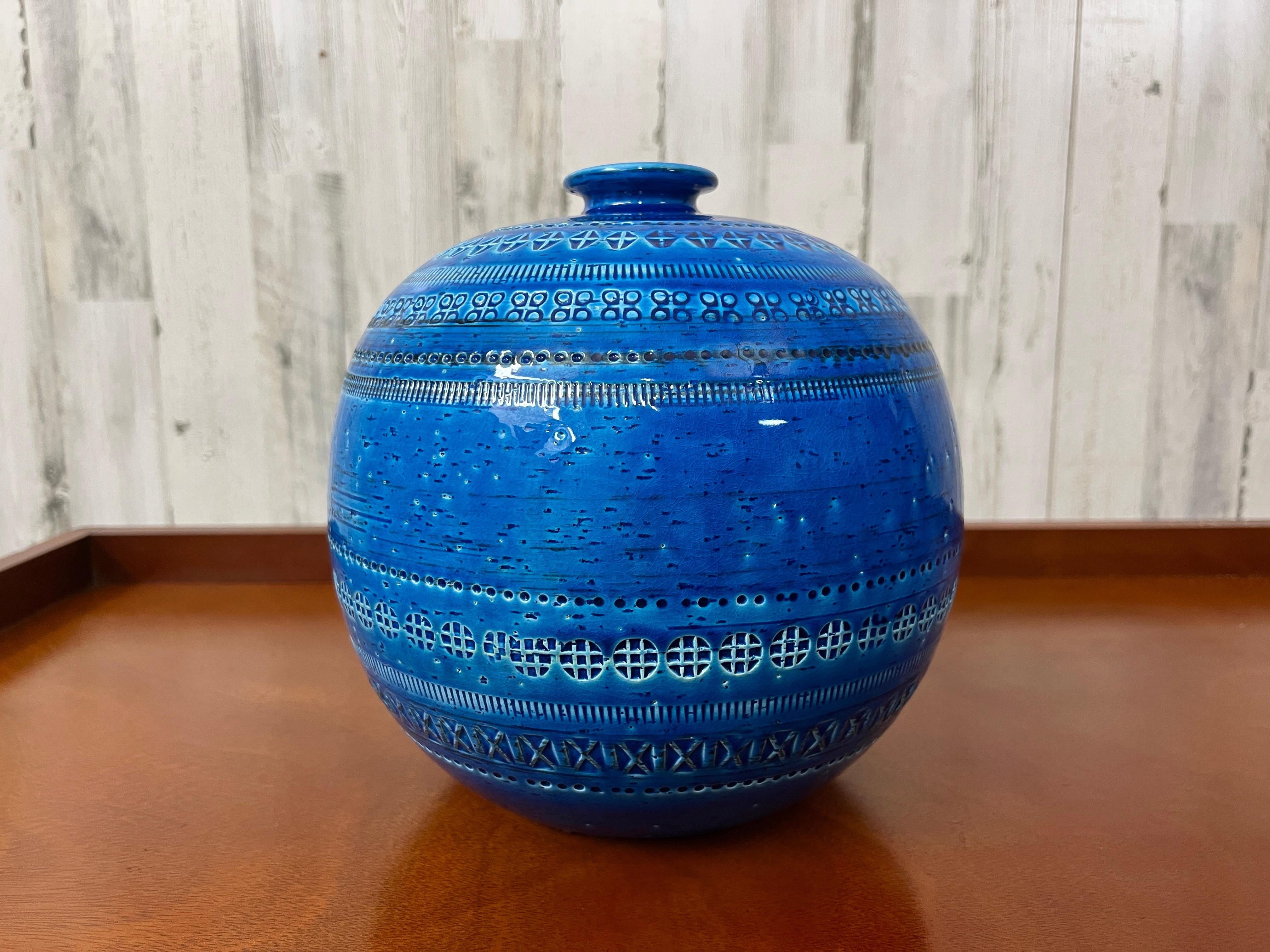 Mid-Century Bitossi Rimini Blue Pottery Vase by Aldo Londi, Italy, 1960s 2