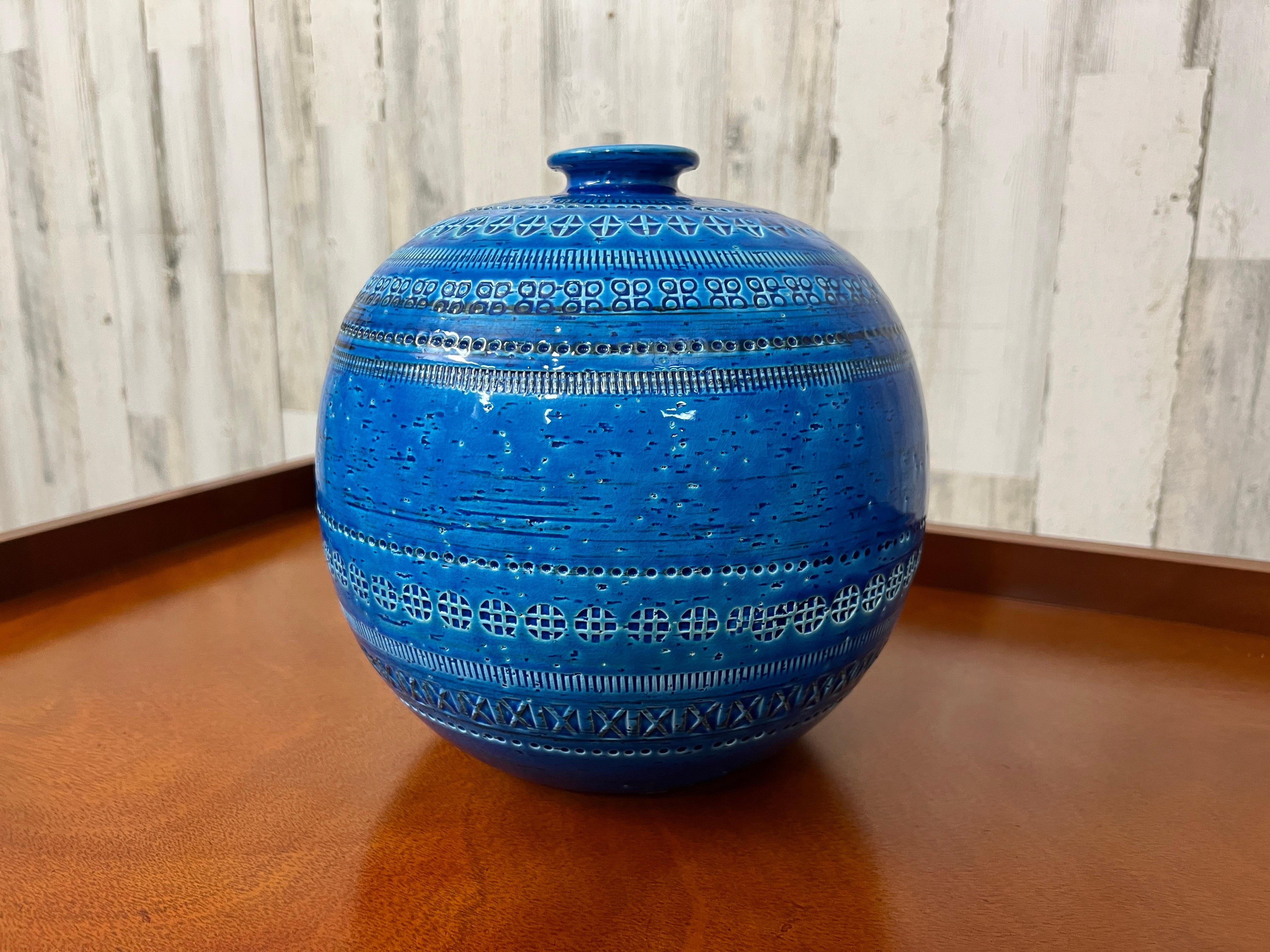 Mid-Century Modern Mid-Century Bitossi Rimini Blue Pottery Vase by Aldo Londi, Italy, 1960s