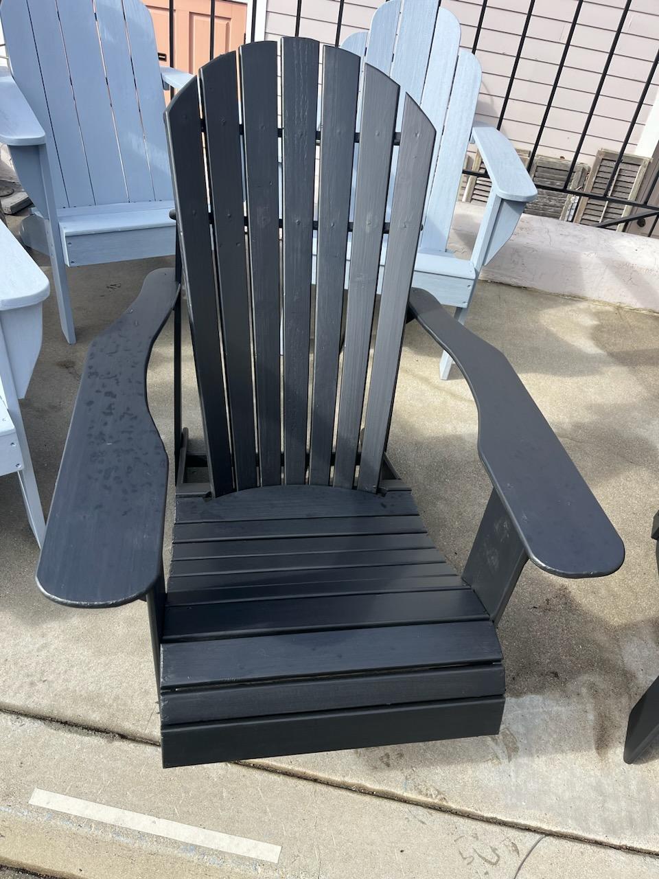 Mid Century Black  Adirondack Beach Chairs In Good Condition For Sale In Los Angeles, CA