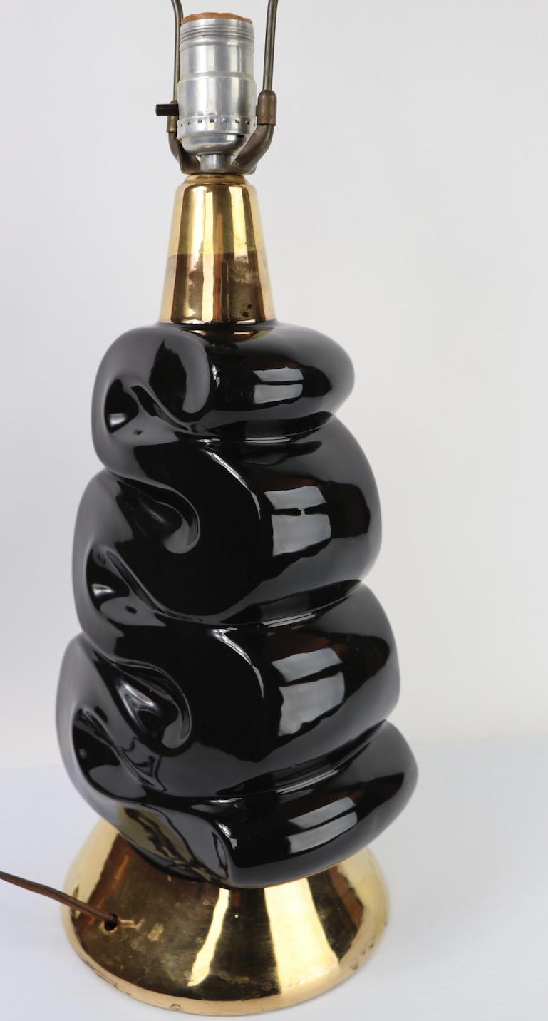 Mid Century Black and Gold Ceramic Table Lamp For Sale 4