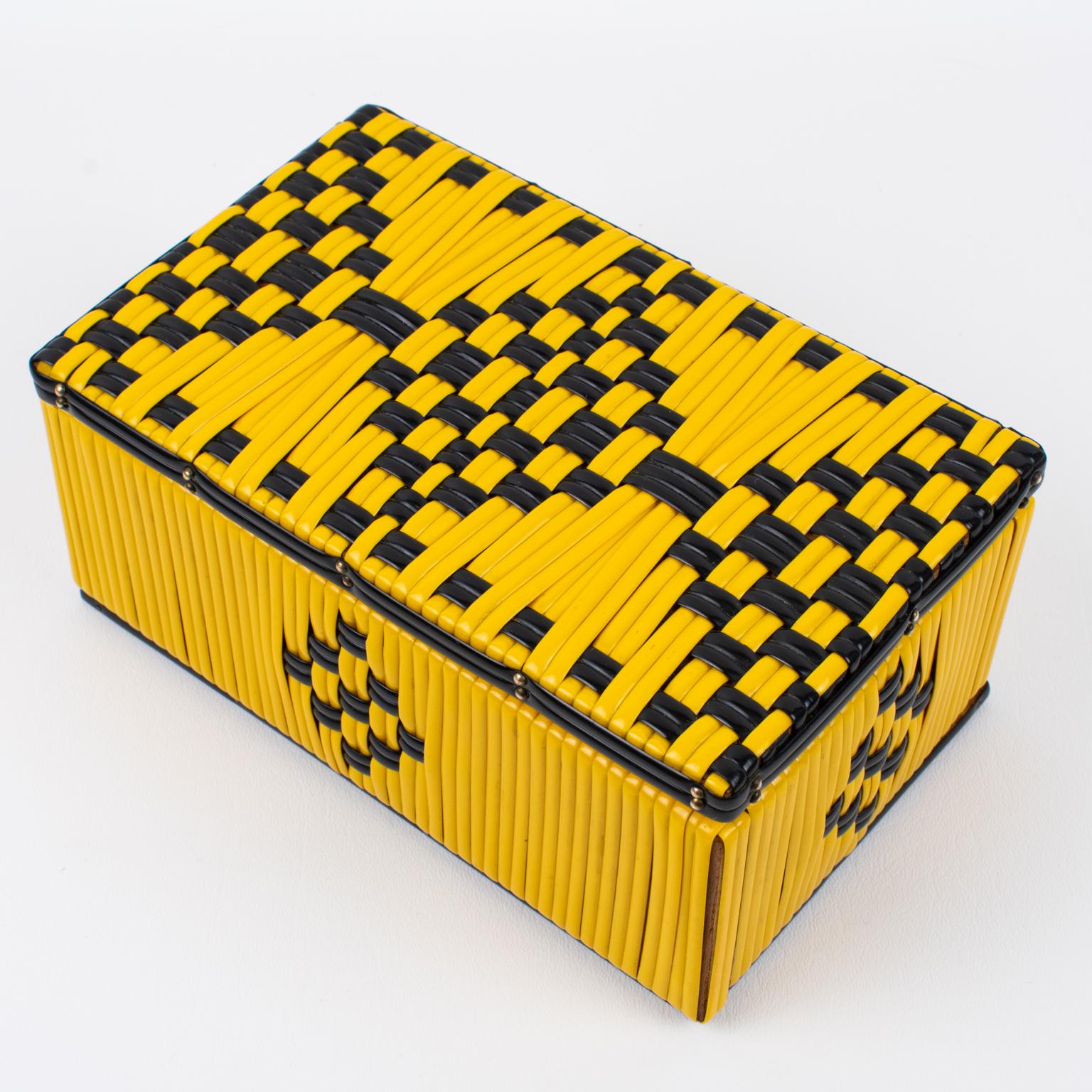Mid-Century Black and Yellow Vinyl Plastic Scooby Box, France 1950s In Good Condition For Sale In Atlanta, GA