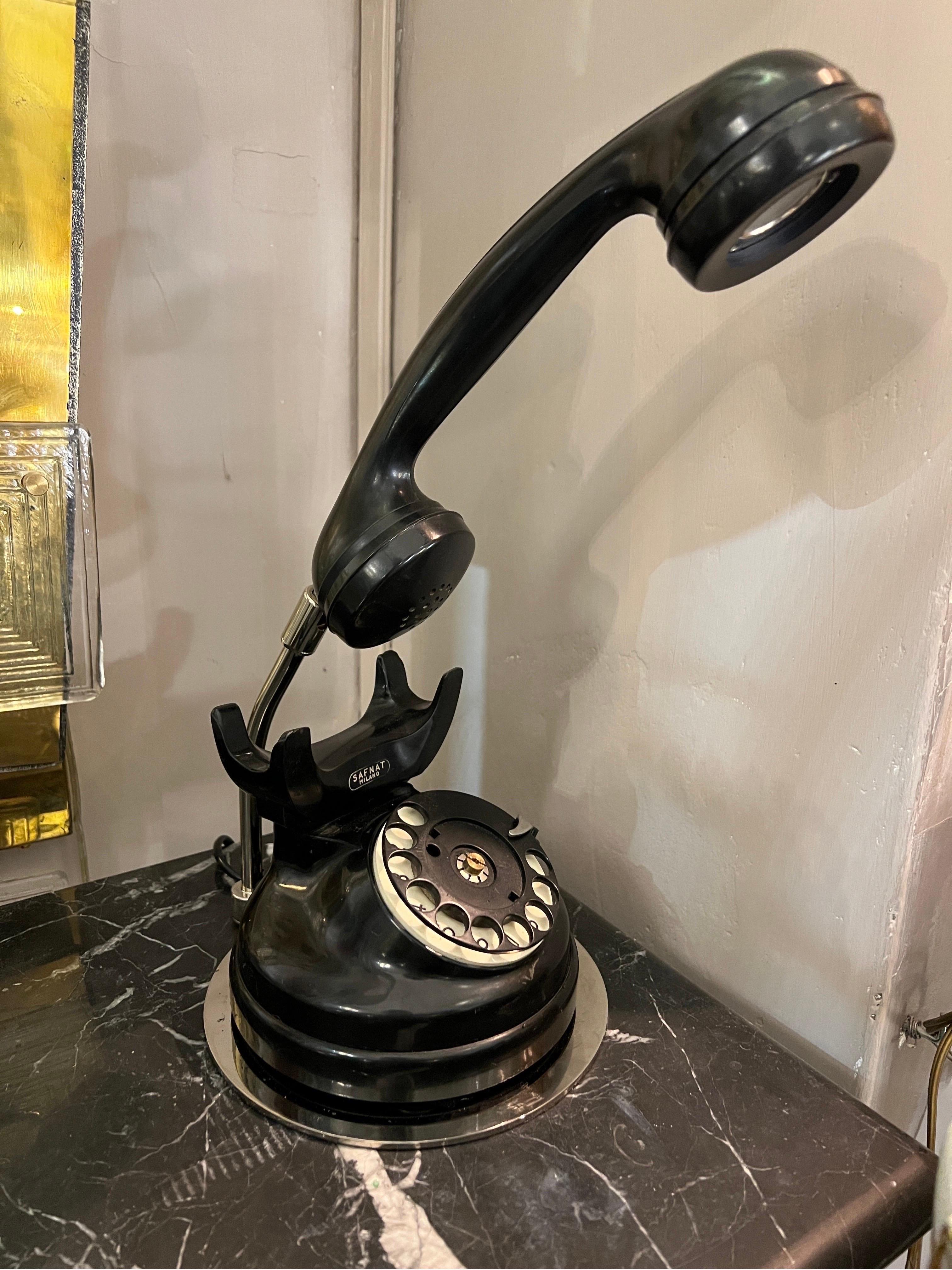Mid-Century Black Bakelite Telephone Table Lamp, 1950 For Sale 3