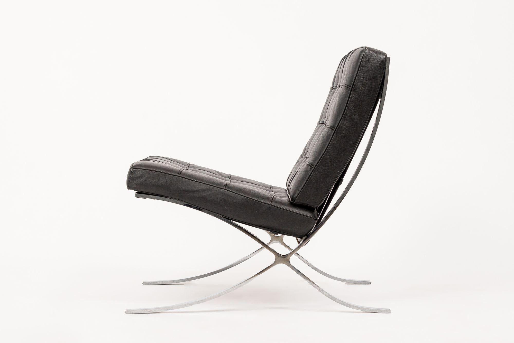 Silla Barcelona negra de mediados de siglo de Mies van der Rohe para Knoll 5