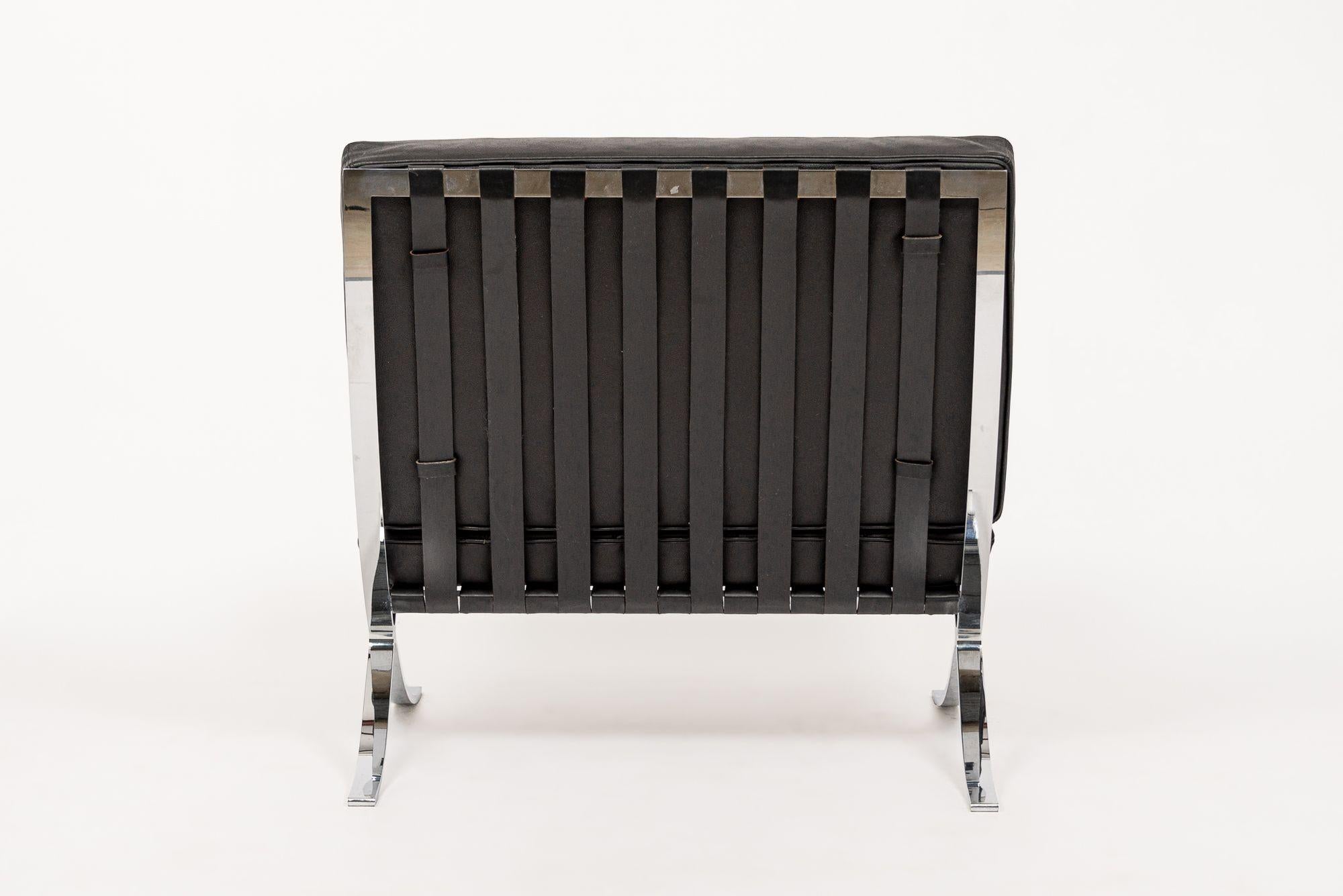 Late 20th Century Mid Century Black Barcelona Chair by Mies van der Rohe for Knoll