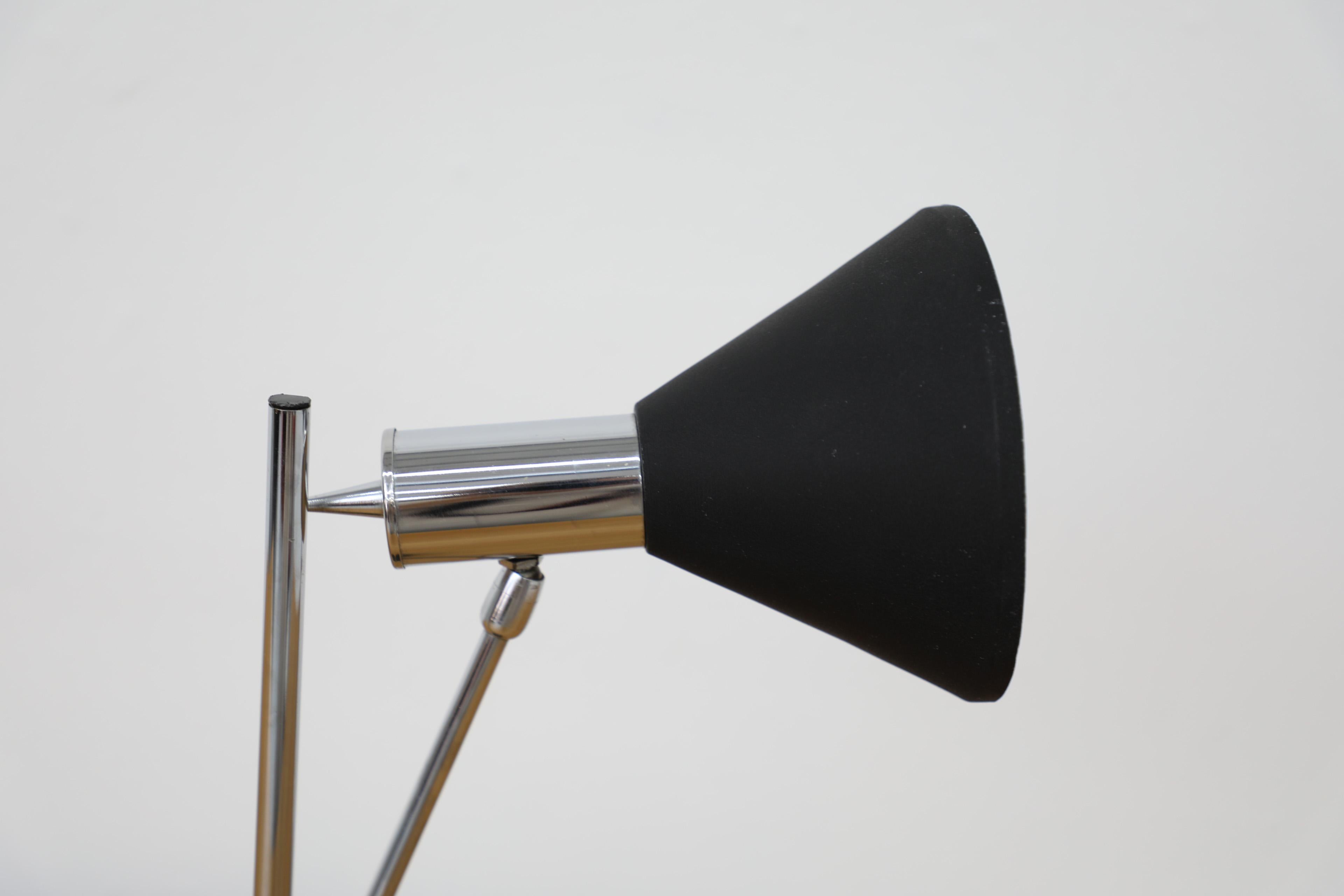 Mid-Century Black Enameled Metal and Chrome Herda Drafting Table Lamp For Sale 9