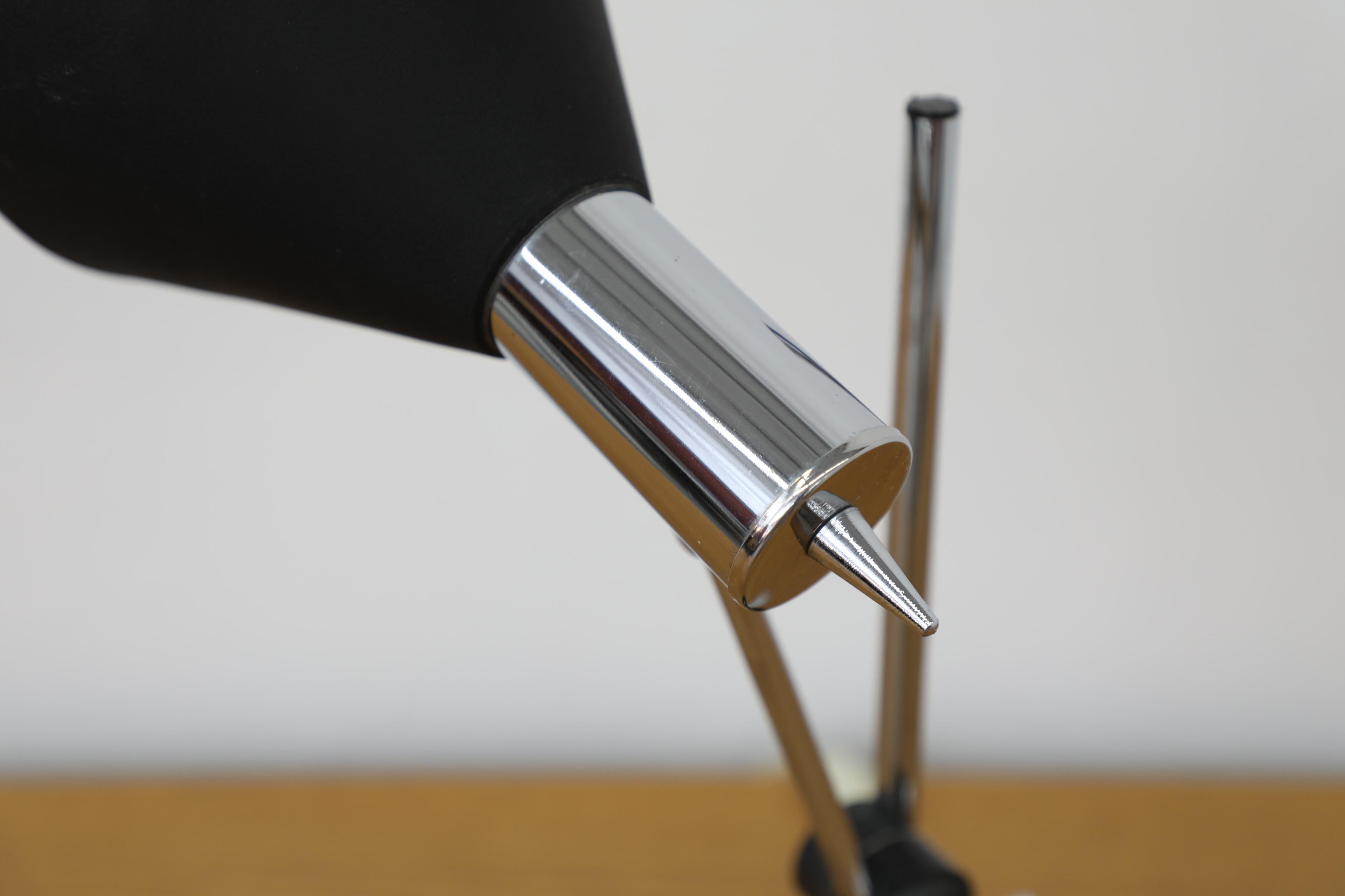 Mid-Century Black Enameled Metal and Chrome Herda Drafting Table Lamp For Sale 11